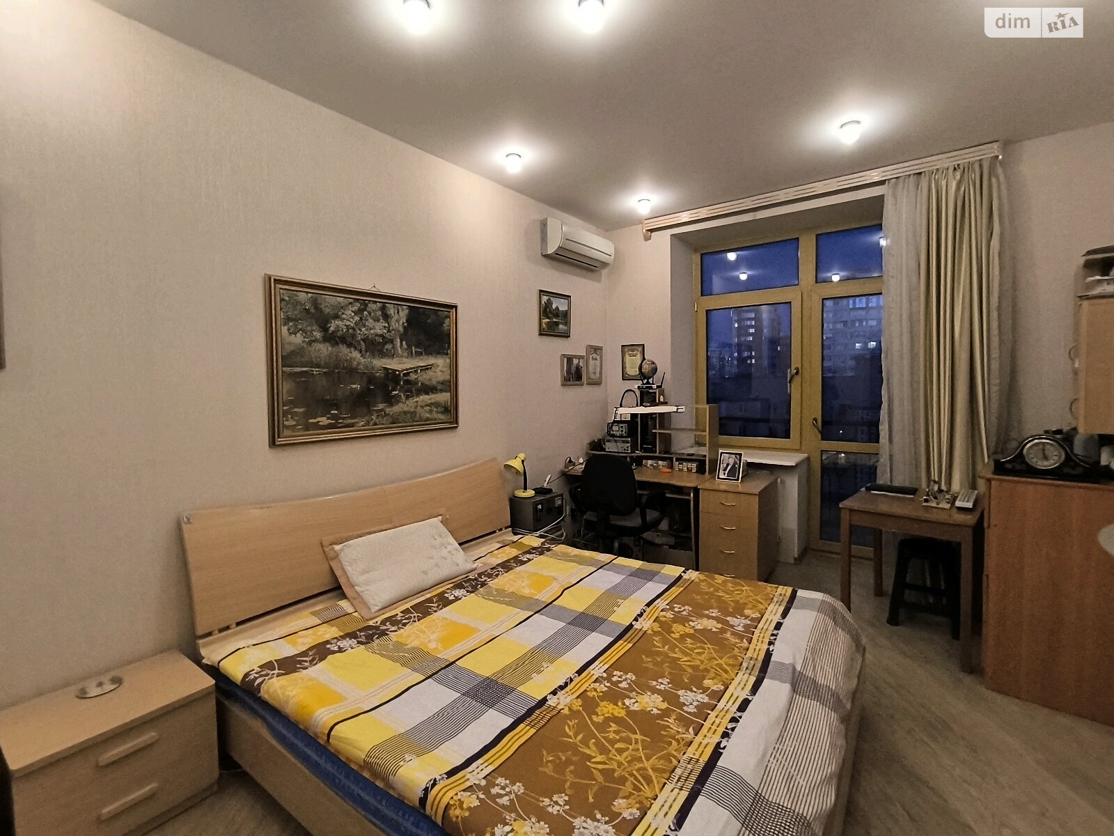 Продаж двокімнатної квартири в Одесі, на дор. Фонтанська 49/1, фото 1 Продаж двокімнатної квартири в Одесі, на дор. Фонтанська 49/1, фото 1
