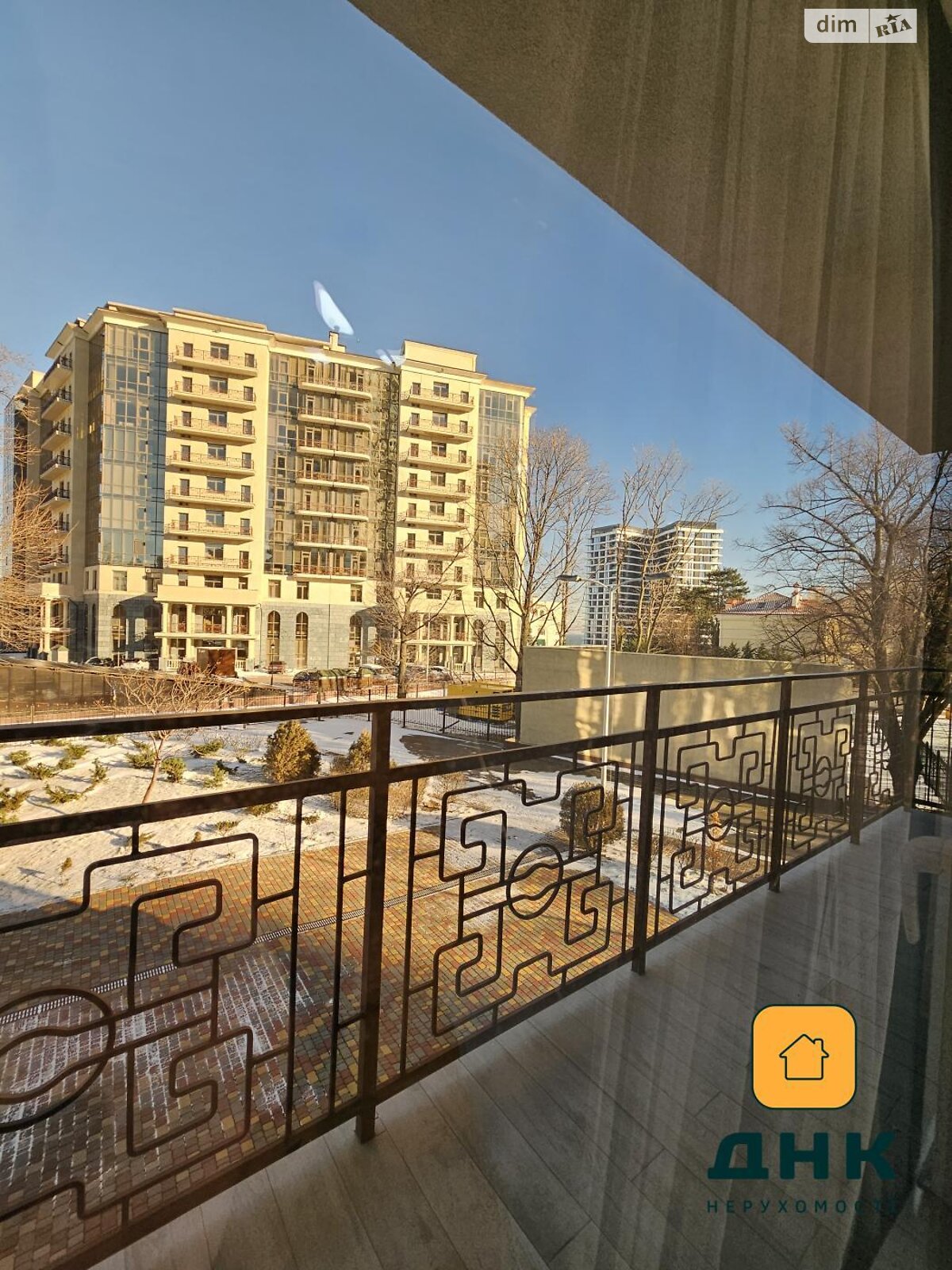 Продажа трехкомнатной квартиры в Одессе, на бул. Французский 60В, фото 1 Продажа трехкомнатной квартиры в Одессе, на бул. Французский 60В, фото 1