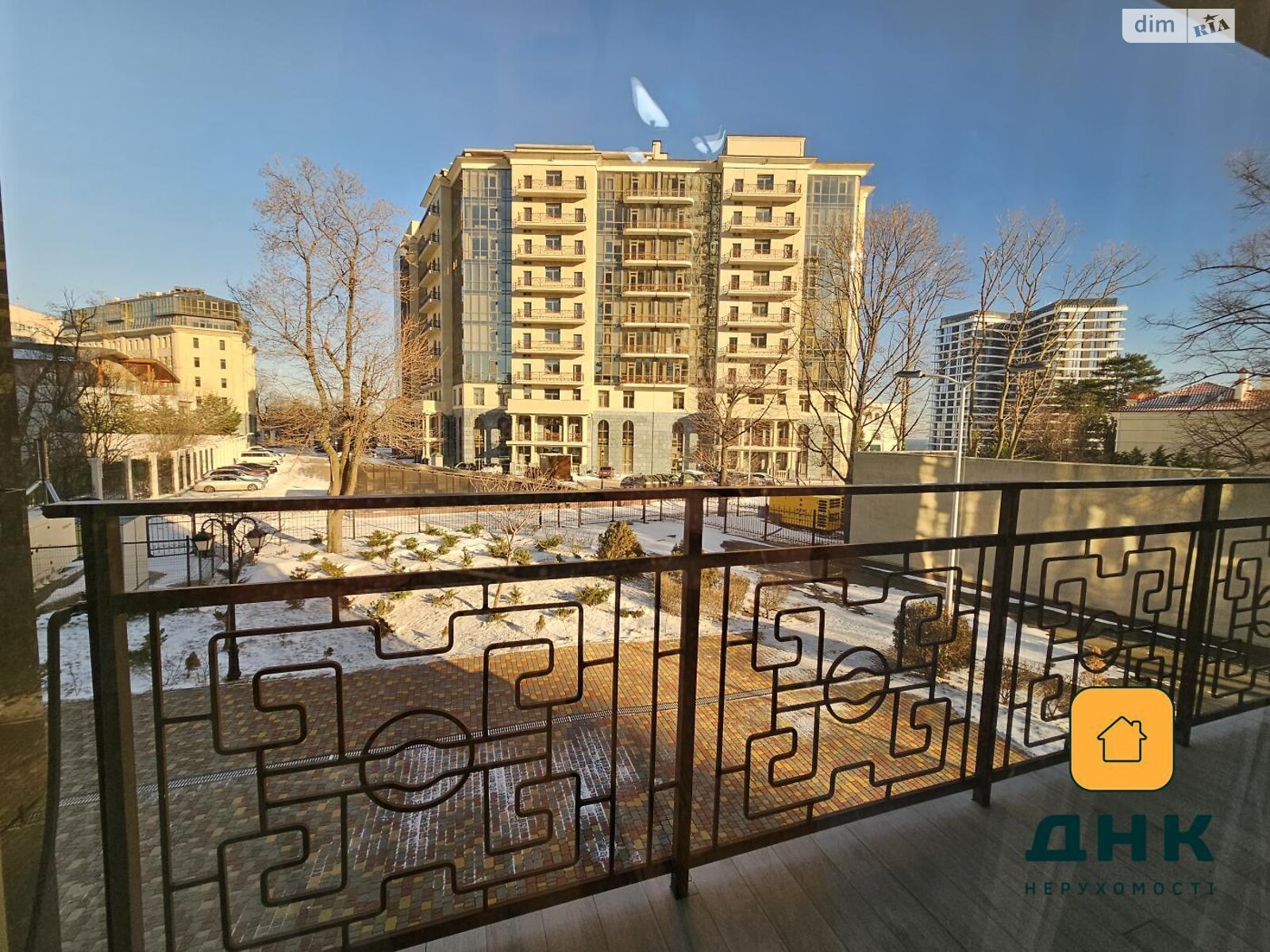 Продажа трехкомнатной квартиры в Одессе, на бул. Французский 60В, фото 1 Продажа трехкомнатной квартиры в Одессе, на бул. Французский 60В, фото 1