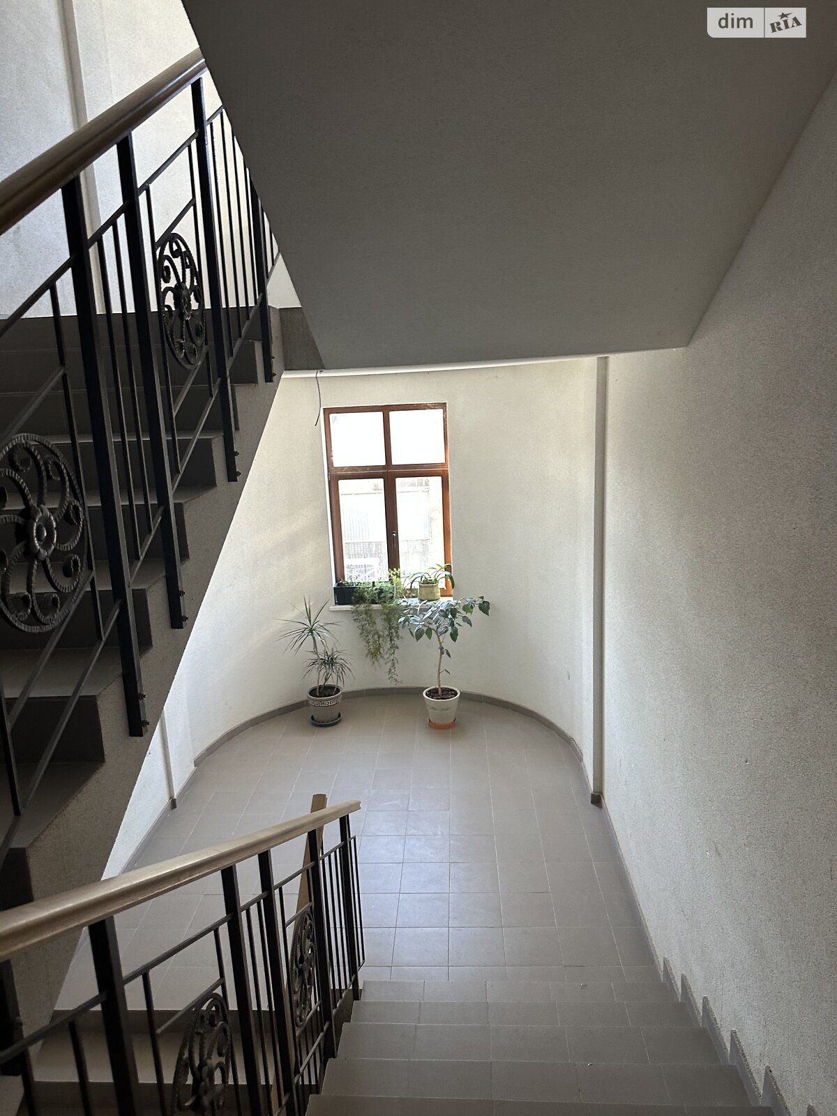 Продаж однокімнатної квартири в Одесі, на вул. Гаршина 5А, фото 1 Продаж однокімнатної квартири в Одесі, на вул. Гаршина 5А, фото 1
