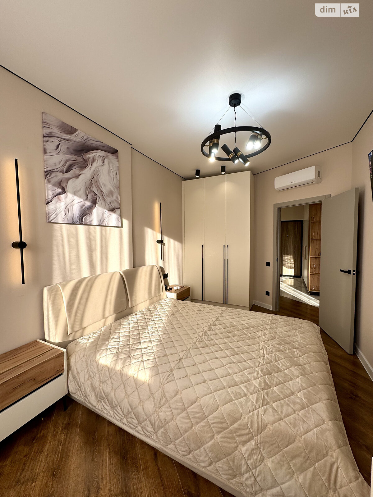 Продаж однокімнатної квартири в Одесі, на вул. Генуезька 1/1, фото 1