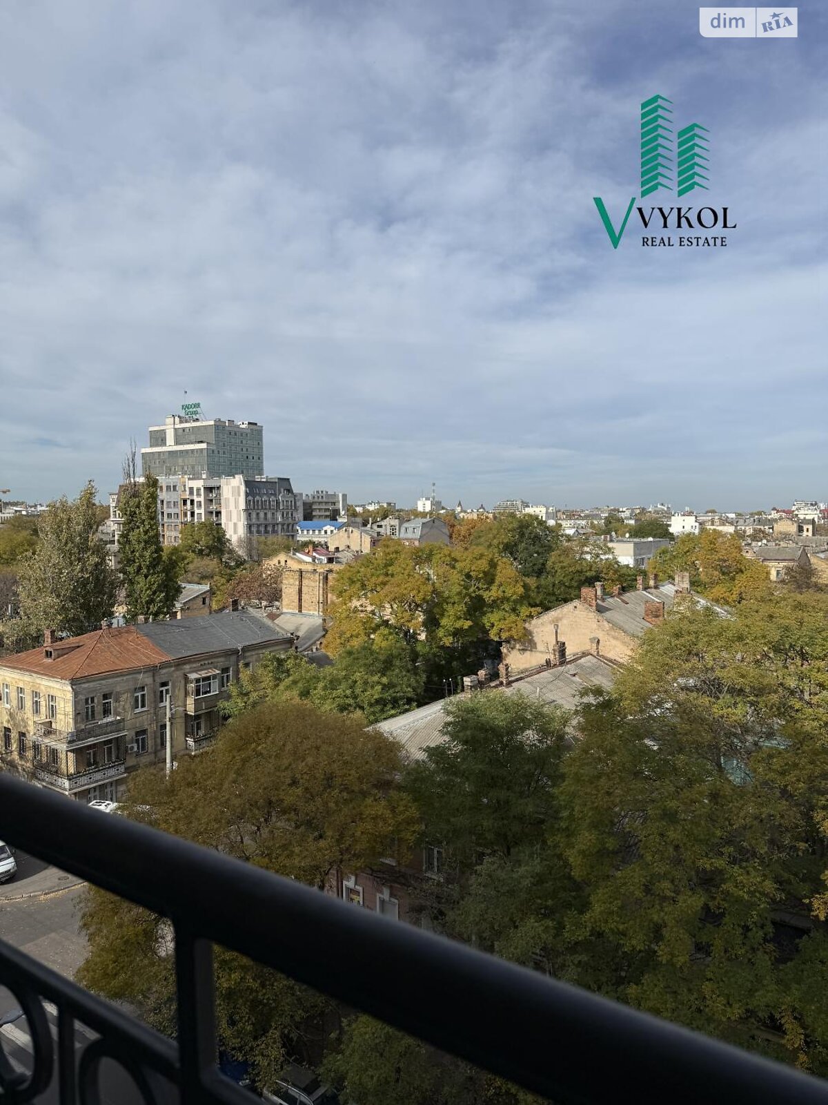 Продаж однокімнатної квартири в Одесі, на вул. Гімназична 13, фото 1