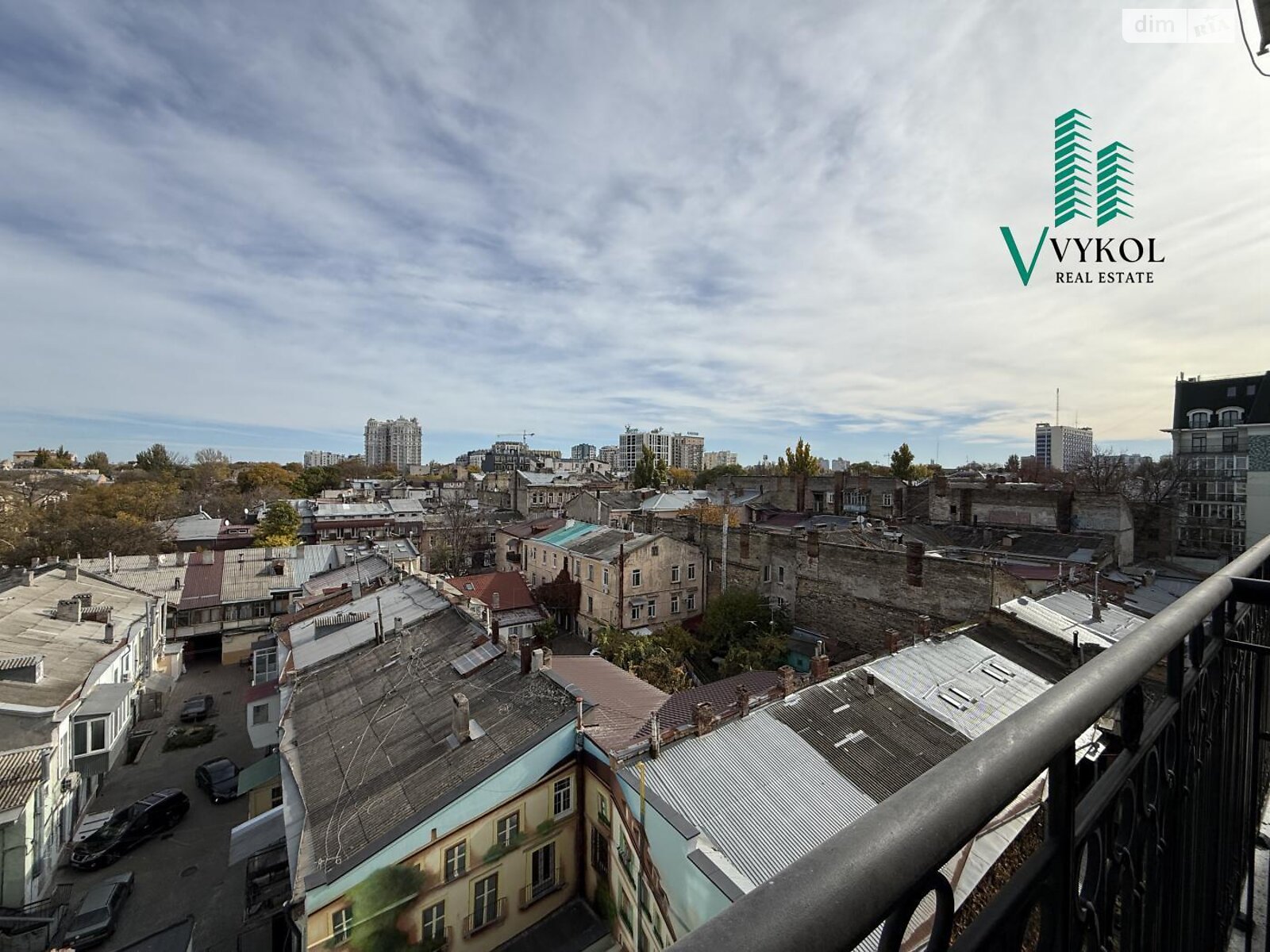 Продажа однокомнатной квартиры в Одессе, на ул. Гимназическая 13, фото 1