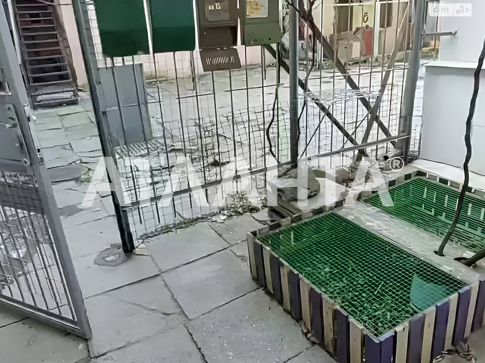 Продажа трехкомнатной квартиры в Одессе, на ул. Адмирала Лазарева, район Хаджибейский фото 1 Продажа трехкомнатной квартиры в Одессе, на ул. Адмирала Лазарева, район Хаджибейский фото 1