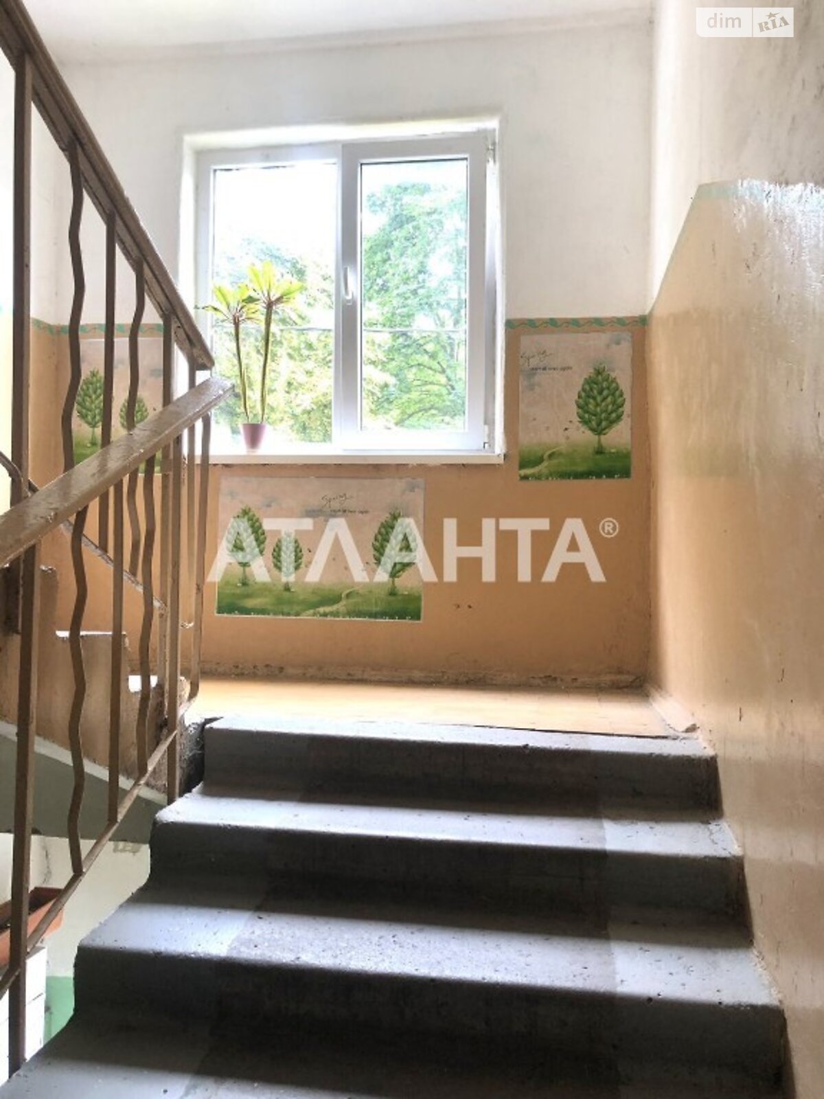Продаж двокімнатної квартири в Одесі, на просп. Адміральський, район Хаджибейський фото 1