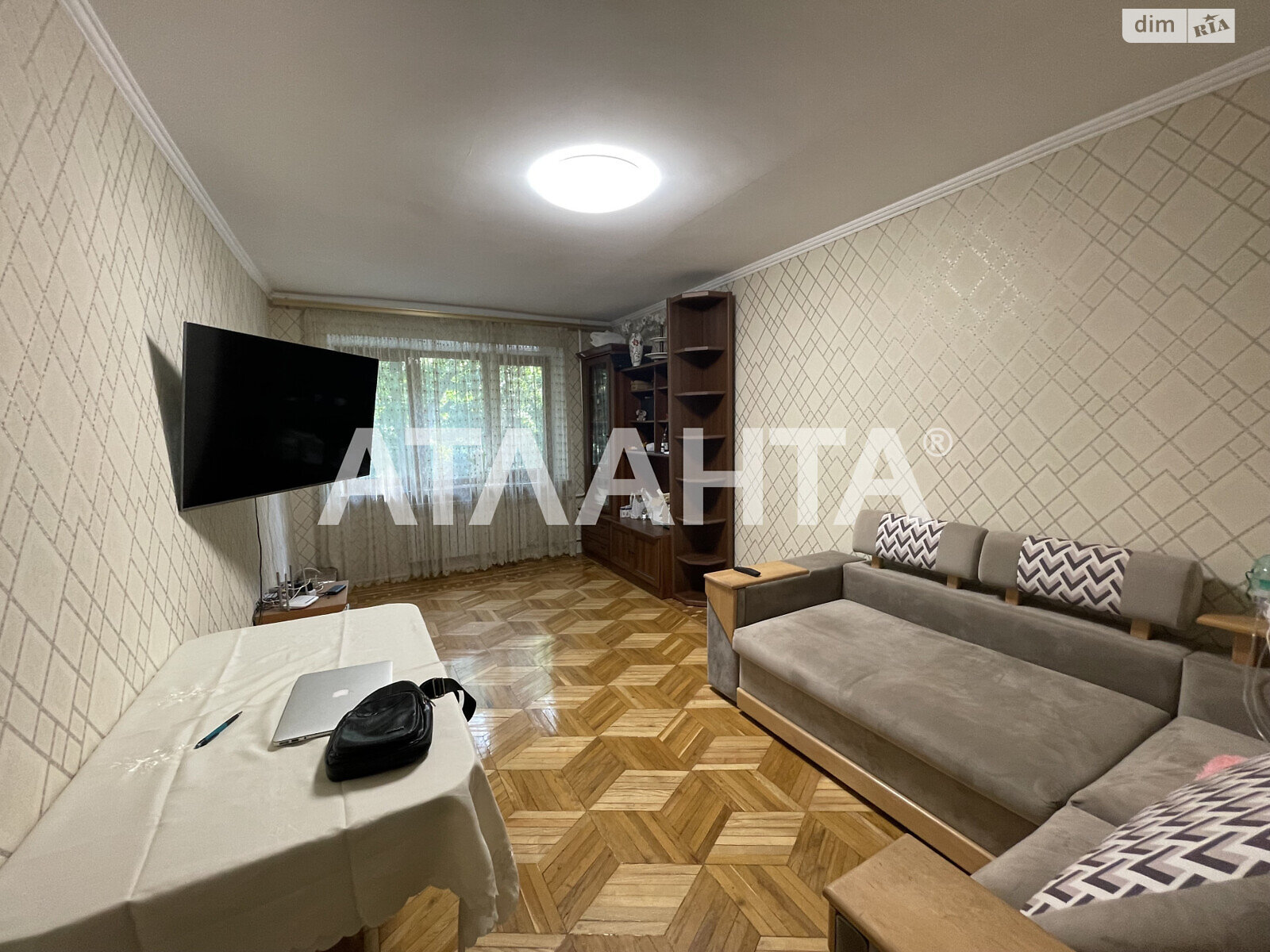 Продажа двухкомнатной квартиры в Одессе, на ул. Академика Филатова, район Хаджибейский фото 1 Продажа двухкомнатной квартиры в Одессе, на ул. Академика Филатова, район Хаджибейский фото 1