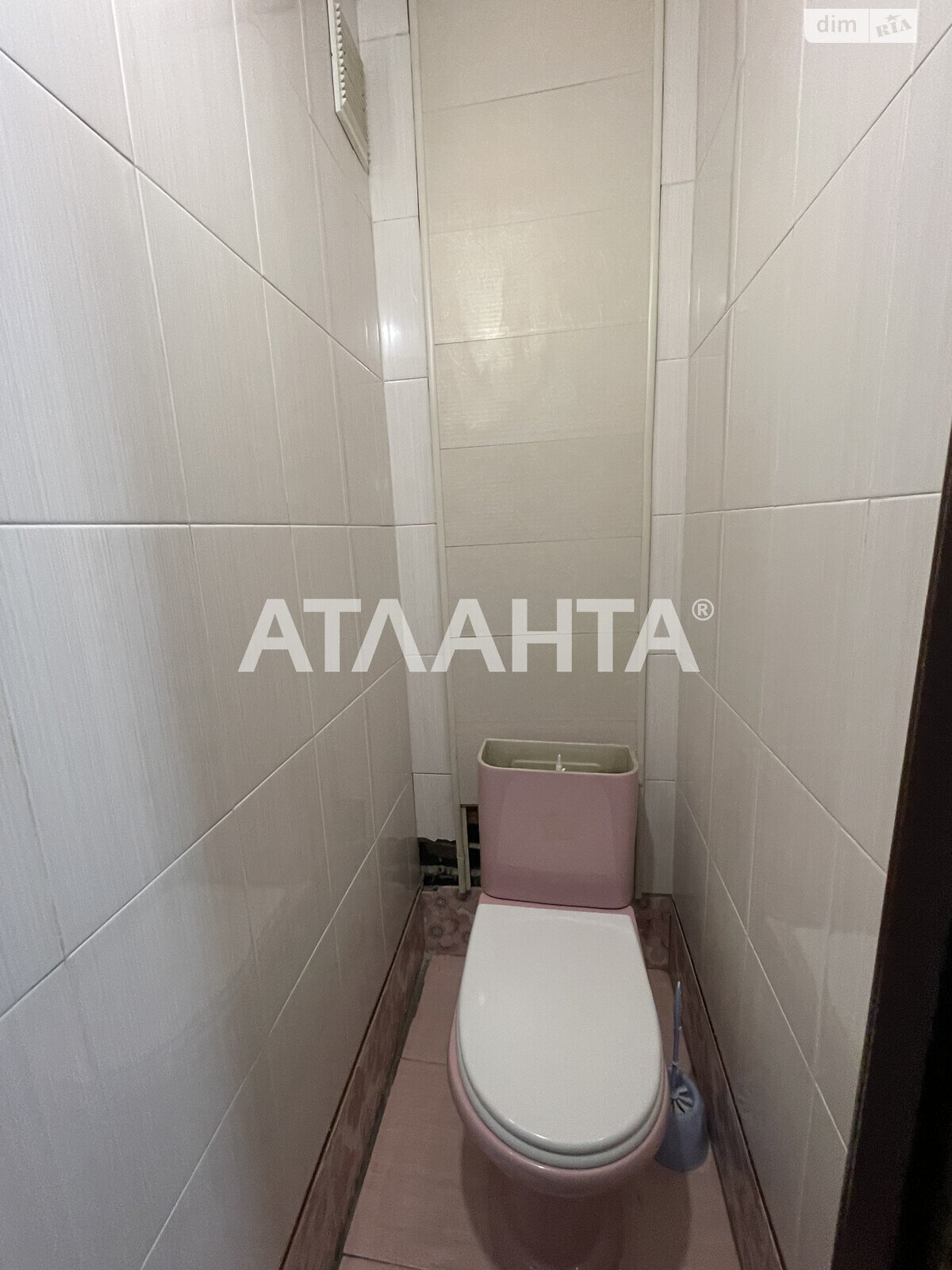 Продажа двухкомнатной квартиры в Одессе, на ул. Академика Филатова, район Хаджибейский фото 1 Продажа двухкомнатной квартиры в Одессе, на ул. Академика Филатова, район Хаджибейский фото 1