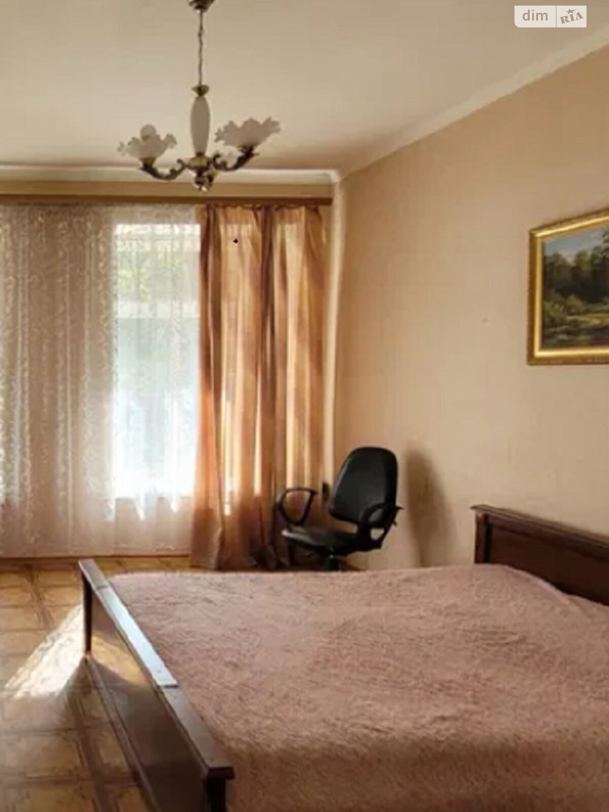 Продажа двухкомнатной квартиры в Одессе, на пл. Алексеевская 2, кв. 1, район Хаджибейский фото 1