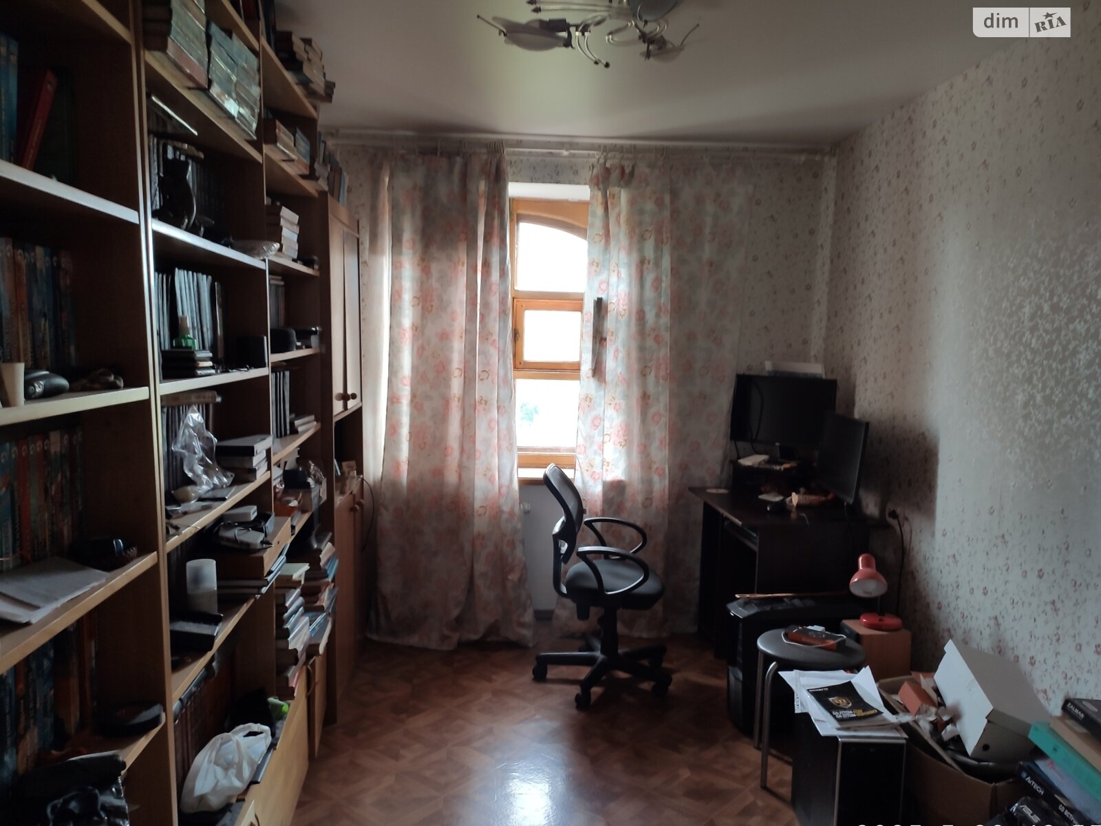 Продаж чотирикімнатної квартири в Одесі, на вул. Олексія Вадатурського, район Хаджибейський фото 1 Продаж чотирикімнатної квартири в Одесі, на вул. Олексія Вадатурського, район Хаджибейський фото 1