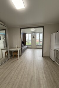 Продаж однокімнатної квартири в Одесі, на вул. Олексія Вадатурського 129, район Хаджибейський фото 2