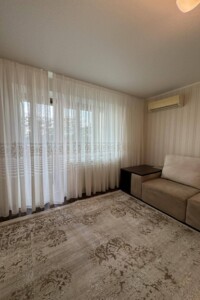 Продаж трикімнатної квартири в Одесі, на вул. Івана Фунтового 21, район Хаджибейський фото 2