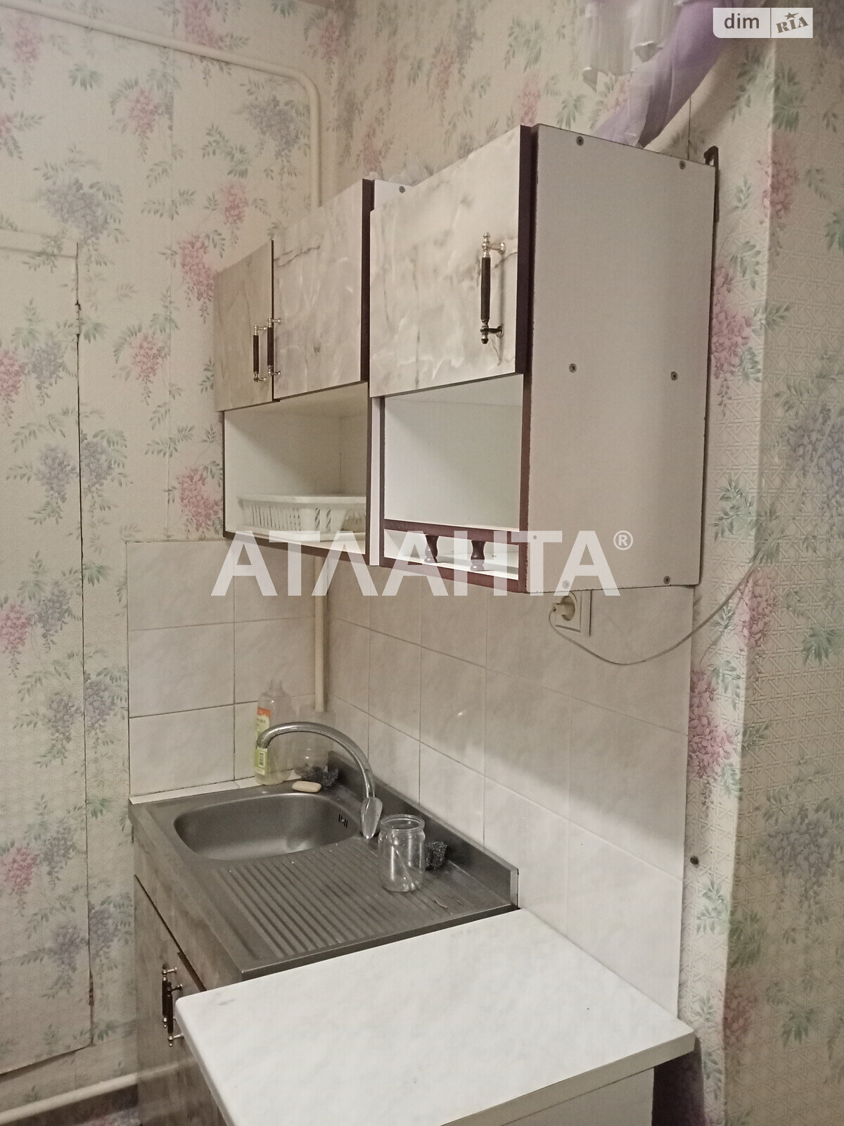 Продажа двухкомнатной квартиры в Одессе, на ул. Богдана Хмельницкого, район Хаджибейский фото 1 Продажа двухкомнатной квартиры в Одессе, на ул. Богдана Хмельницкого, район Хаджибейский фото 1
