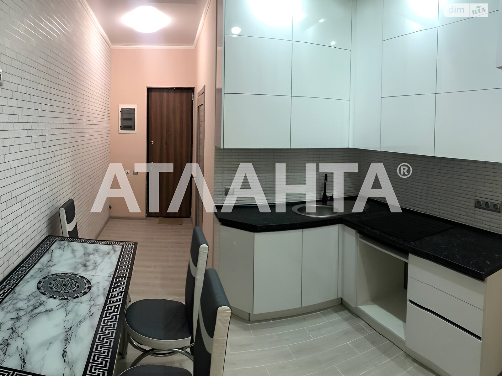 Продаж однокімнатної квартири в Одесі, на вул. Боровського Миколи, район Хаджибейський фото 1 Продаж однокімнатної квартири в Одесі, на вул. Боровського Миколи, район Хаджибейський фото 1