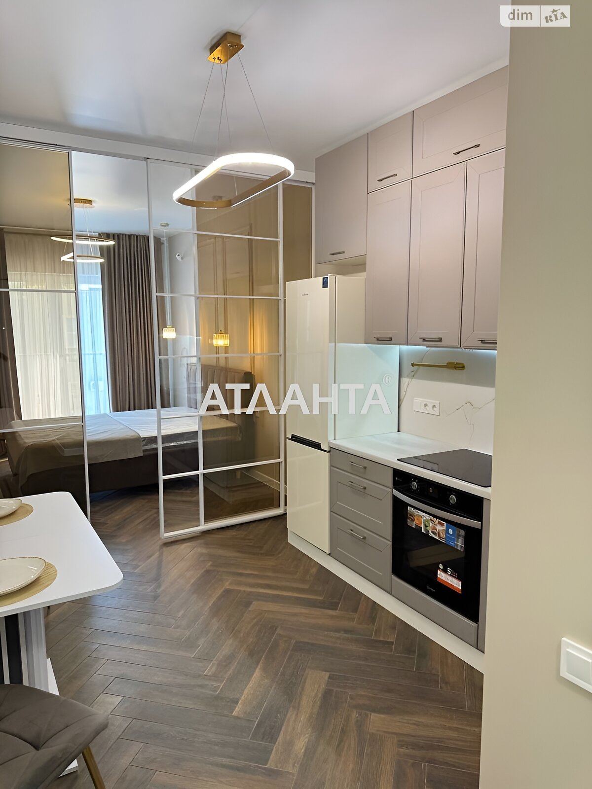Продаж однокімнатної квартири в Одесі, на вул. Боровського Миколи, район Хаджибейський фото 1 Продаж однокімнатної квартири в Одесі, на вул. Боровського Миколи, район Хаджибейський фото 1