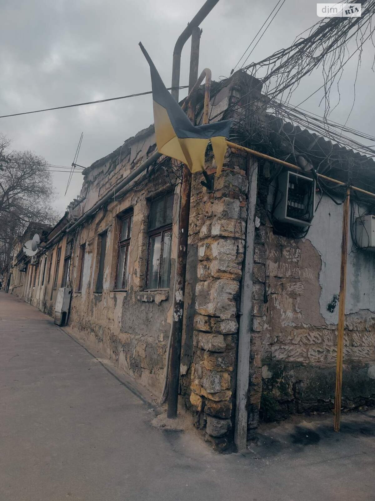 Продаж двокімнатної квартири в Одесі, на вул. Дальницька, район Хаджибейський фото 1 Продаж двокімнатної квартири в Одесі, на вул. Дальницька, район Хаджибейський фото 1