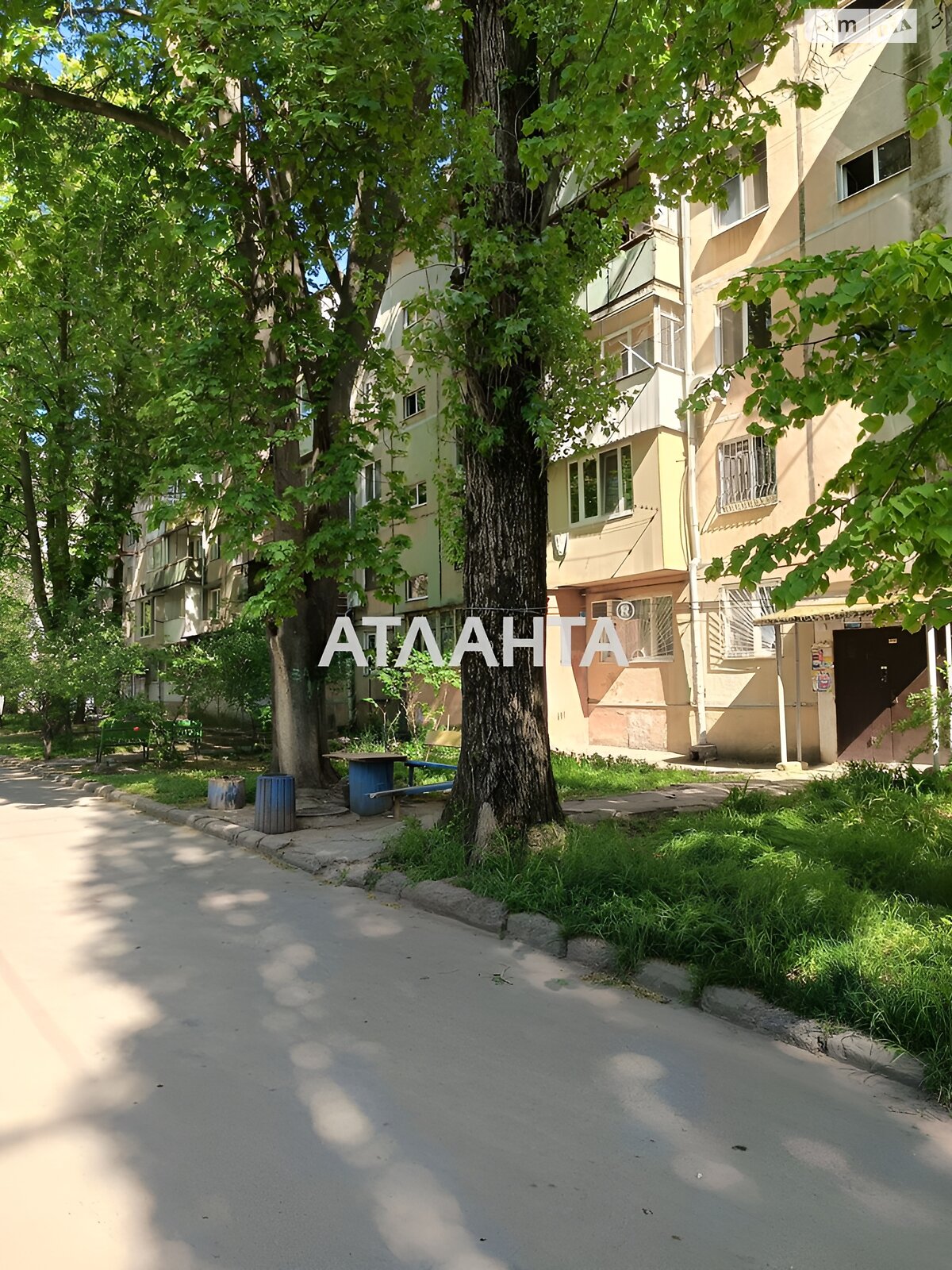 Продажа трехкомнатной квартиры в Одессе, на ул. Евгения Танцюры, район Хаджибейский фото 1 Продажа трехкомнатной квартиры в Одессе, на ул. Евгения Танцюры, район Хаджибейский фото 1