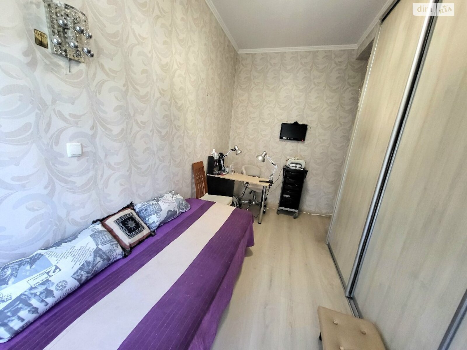 Продаж двокімнатної квартири в Одесі, на вул. Глиняна, район Хаджибейський фото 1