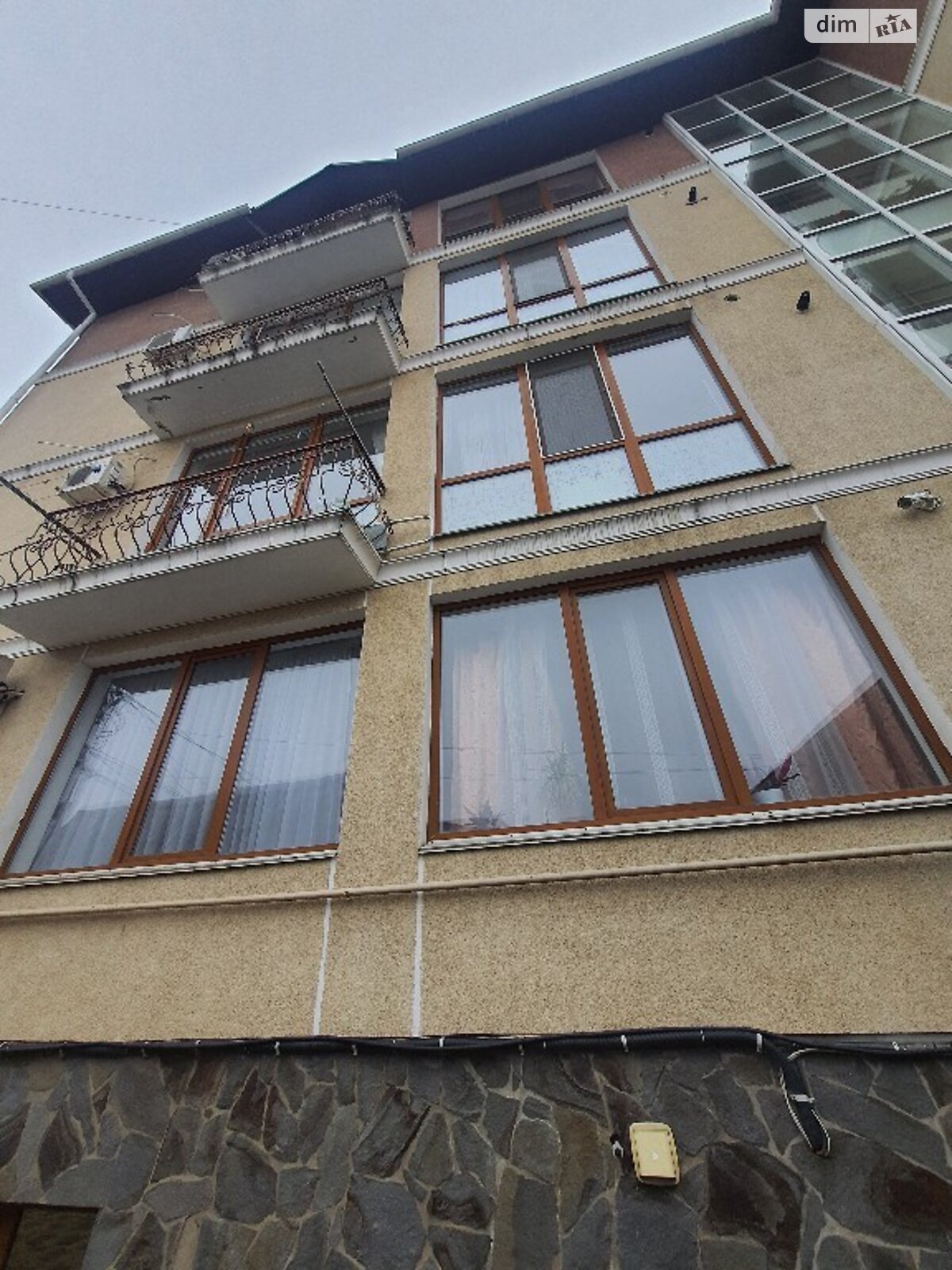 Продаж двокімнатної квартири в Одесі, на вул. Глиняна, район Хаджибейський фото 1
