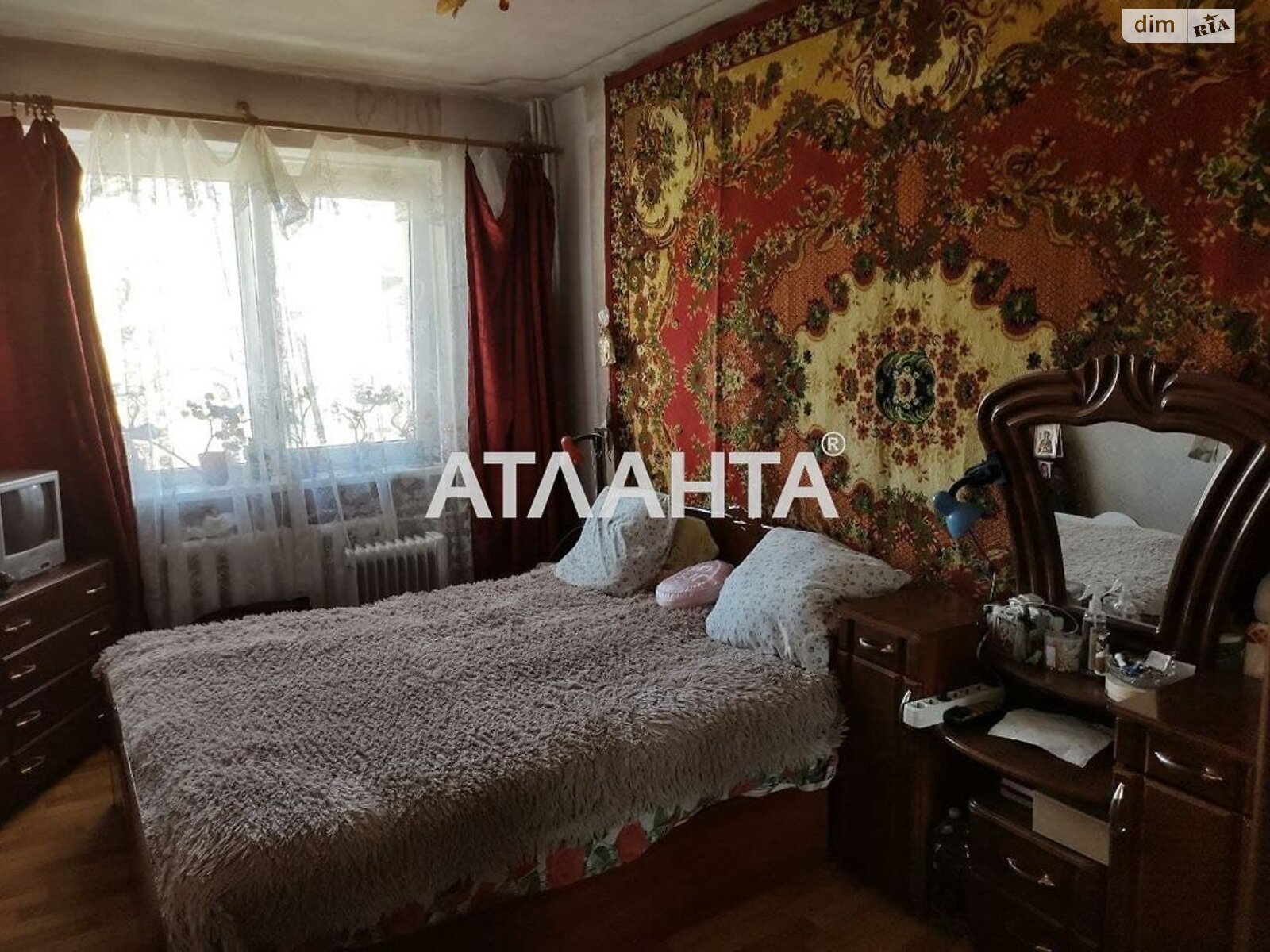 Продаж трикімнатної квартири в Одесі, на вул. Бугаївська, район Хаджибейський фото 1 Продаж трикімнатної квартири в Одесі, на вул. Бугаївська, район Хаджибейський фото 1