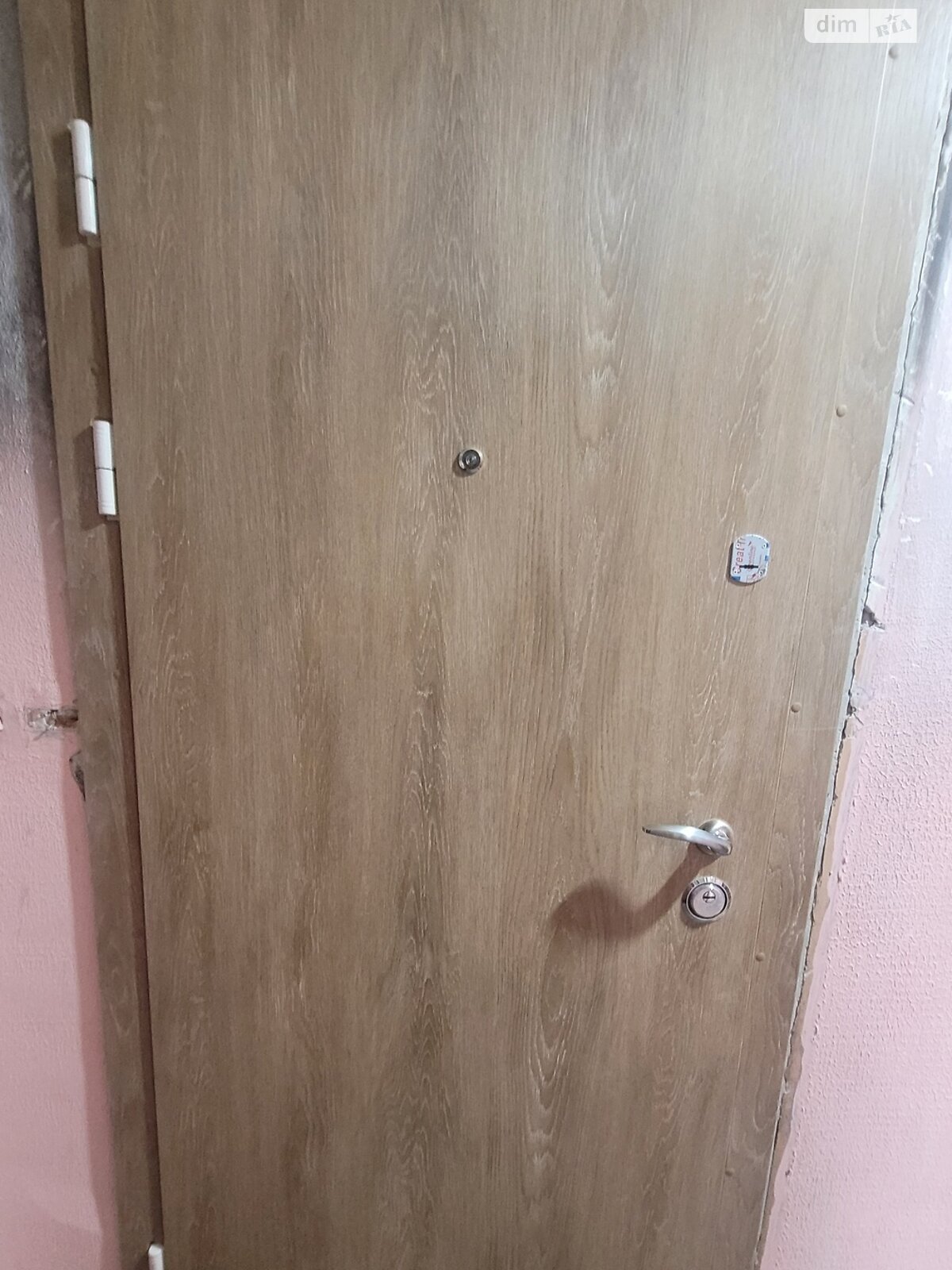 Продажа трехкомнатной квартиры в Одессе, на ул. Бугаевская 46/6, район Хаджибейский фото 1 Продажа трехкомнатной квартиры в Одессе, на ул. Бугаевская 46/6, район Хаджибейский фото 1