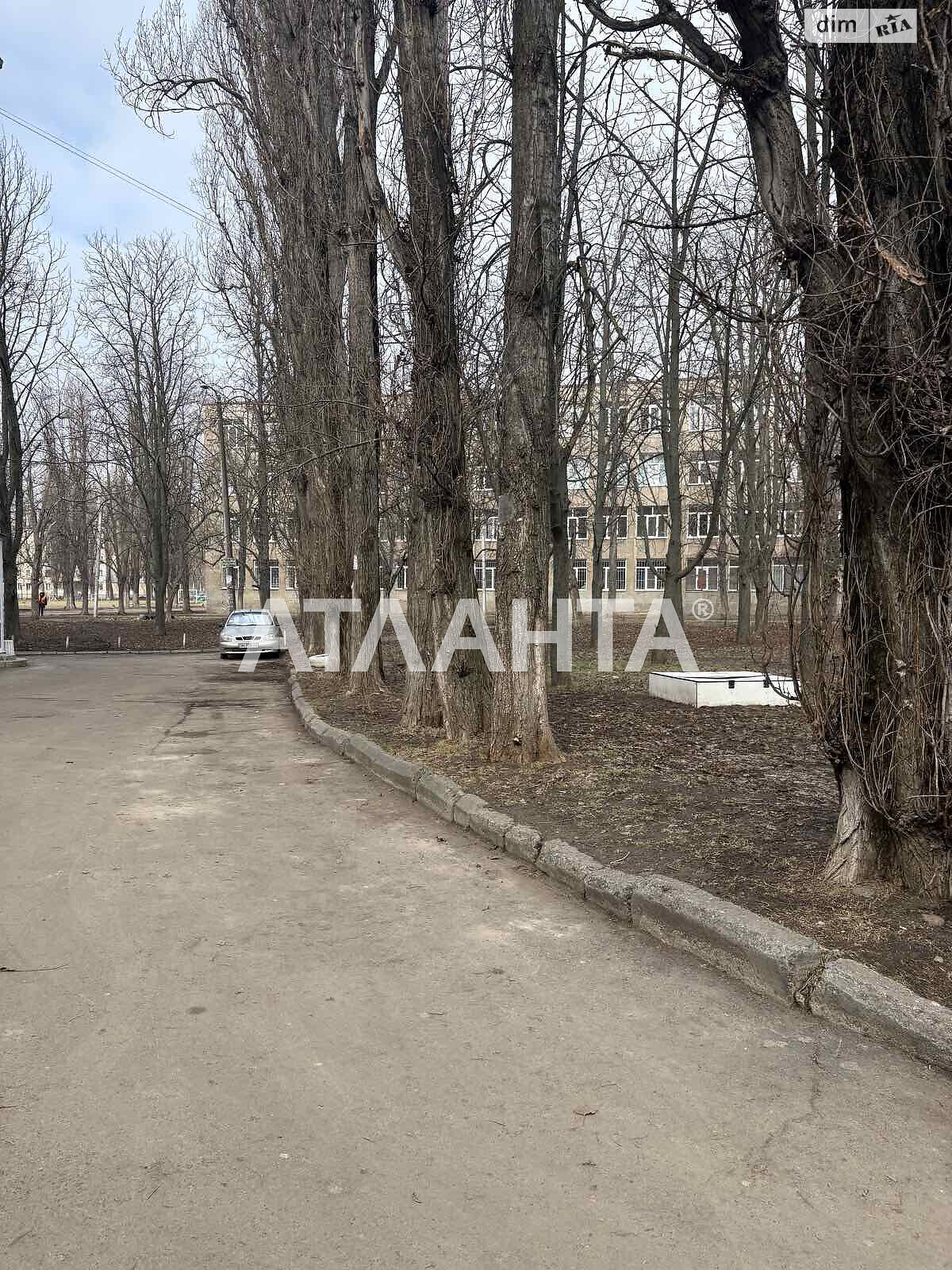 Продажа трехкомнатной квартиры в Одессе, на ул. Ицхака Рабина, район Хаджибейский фото 1