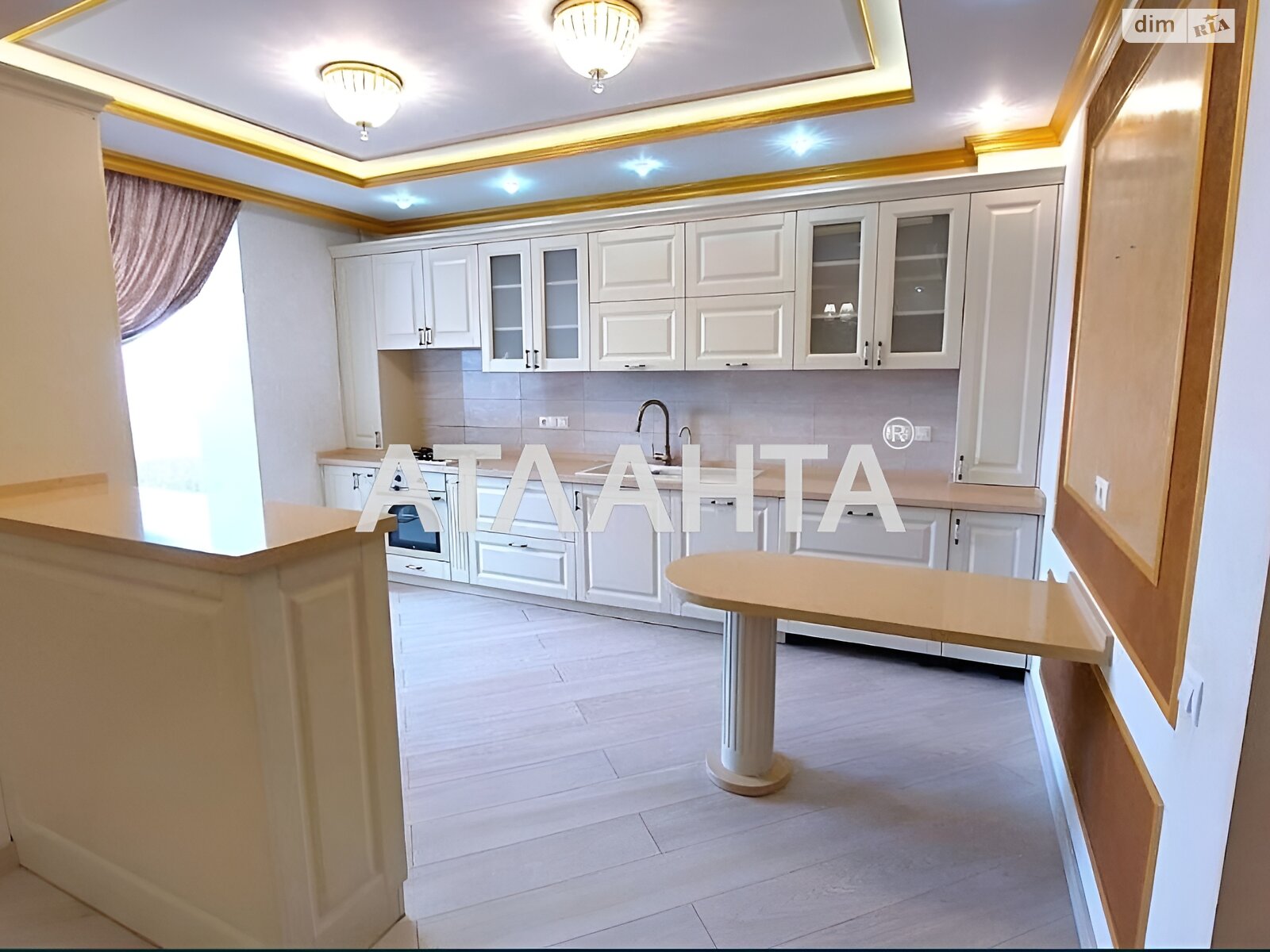 Продаж однокімнатної квартири в Одесі, на пров. Іспанський 2А, район Хаджибейський фото 1 Продаж однокімнатної квартири в Одесі, на пров. Іспанський 2А, район Хаджибейський фото 1