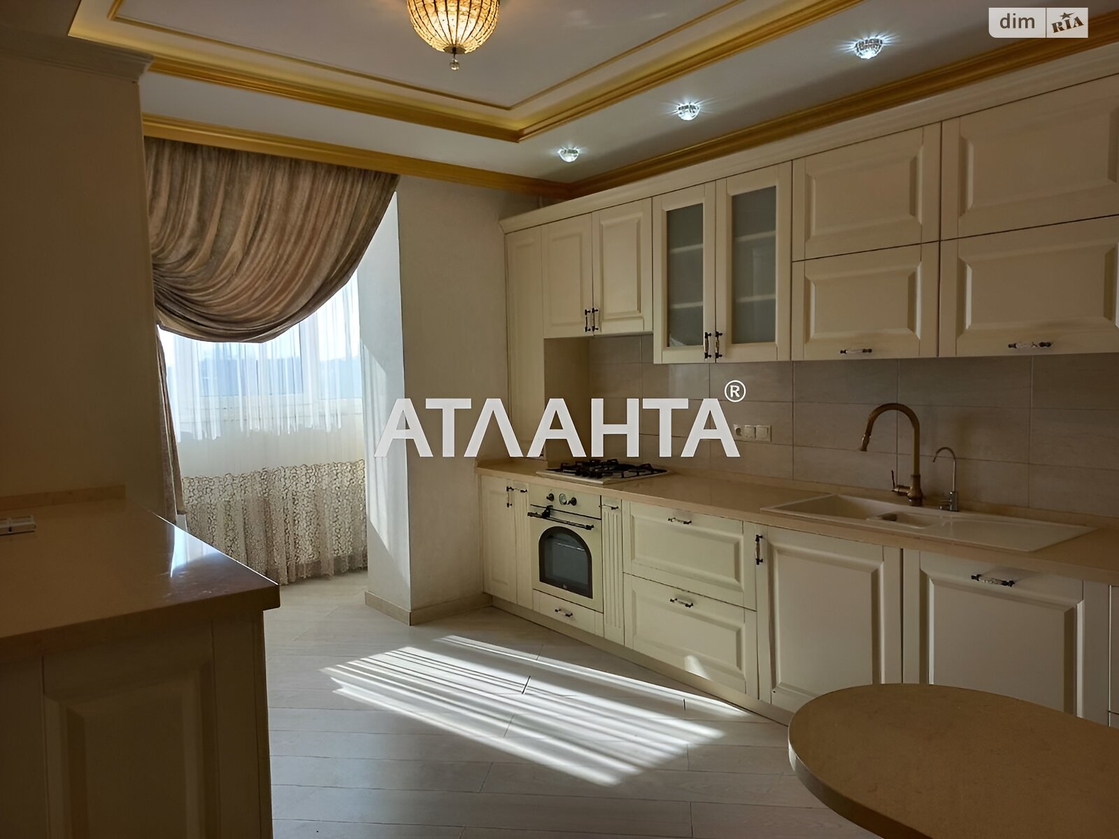 Продаж однокімнатної квартири в Одесі, на пров. Іспанський 2А, район Хаджибейський фото 1 Продаж однокімнатної квартири в Одесі, на пров. Іспанський 2А, район Хаджибейський фото 1