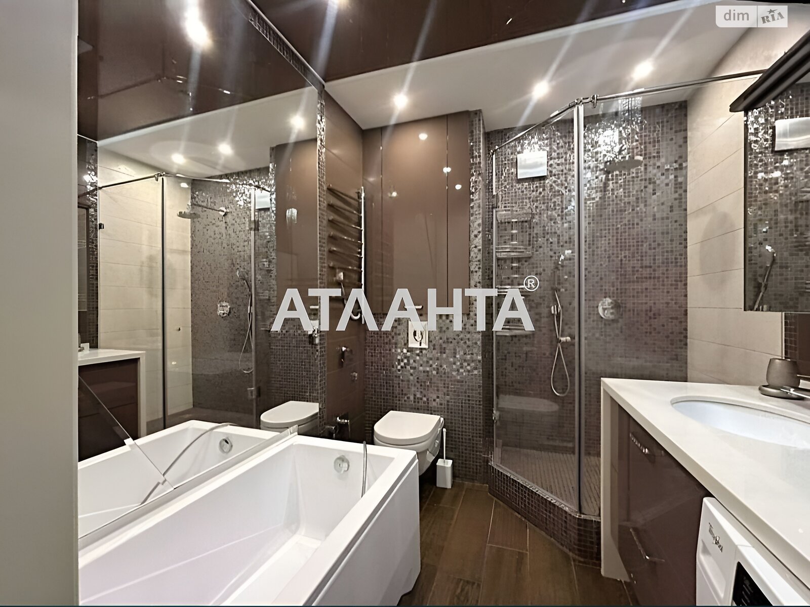 Продаж однокімнатної квартири в Одесі, на пров. Іспанський 2А, район Хаджибейський фото 1 Продаж однокімнатної квартири в Одесі, на пров. Іспанський 2А, район Хаджибейський фото 1