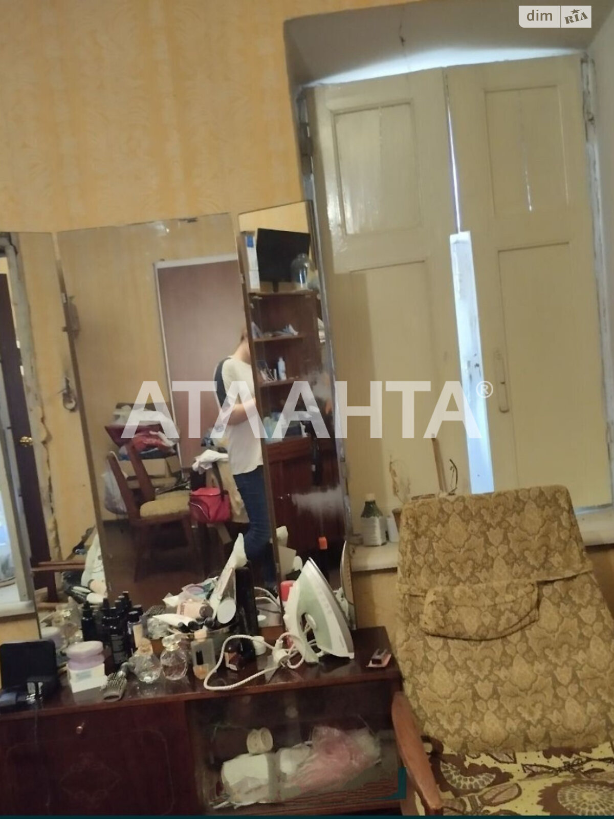 Продажа двухкомнатной квартиры в Одессе, на ул. Известковая, район Пересыпский фото 1 Продажа двухкомнатной квартиры в Одессе, на ул. Известковая, район Пересыпский фото 1