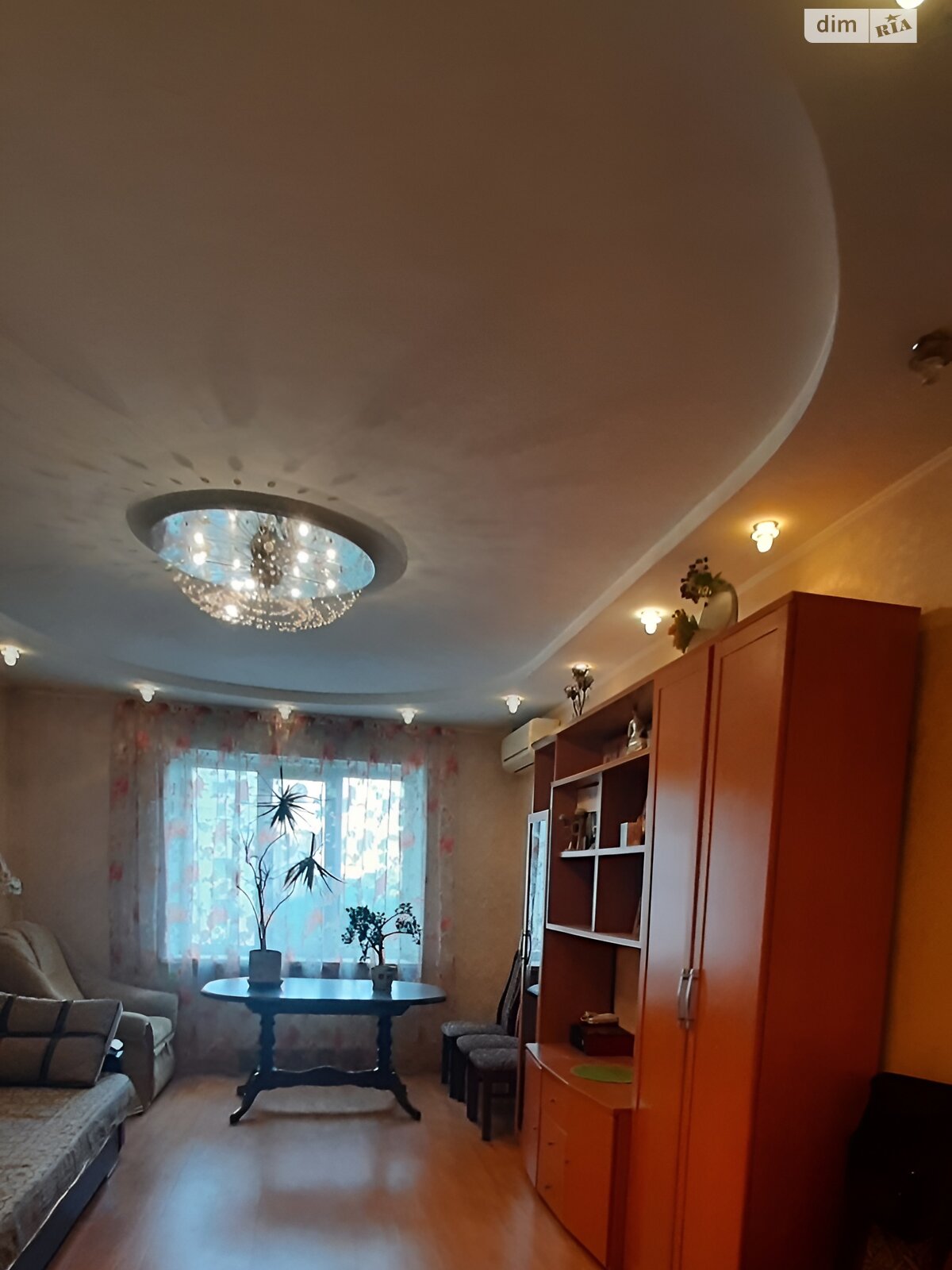 Продажа трехкомнатной квартиры в Одессе, на ул. Комитетская, район Хаджибейский фото 1 Продажа трехкомнатной квартиры в Одессе, на ул. Комитетская, район Хаджибейский фото 1