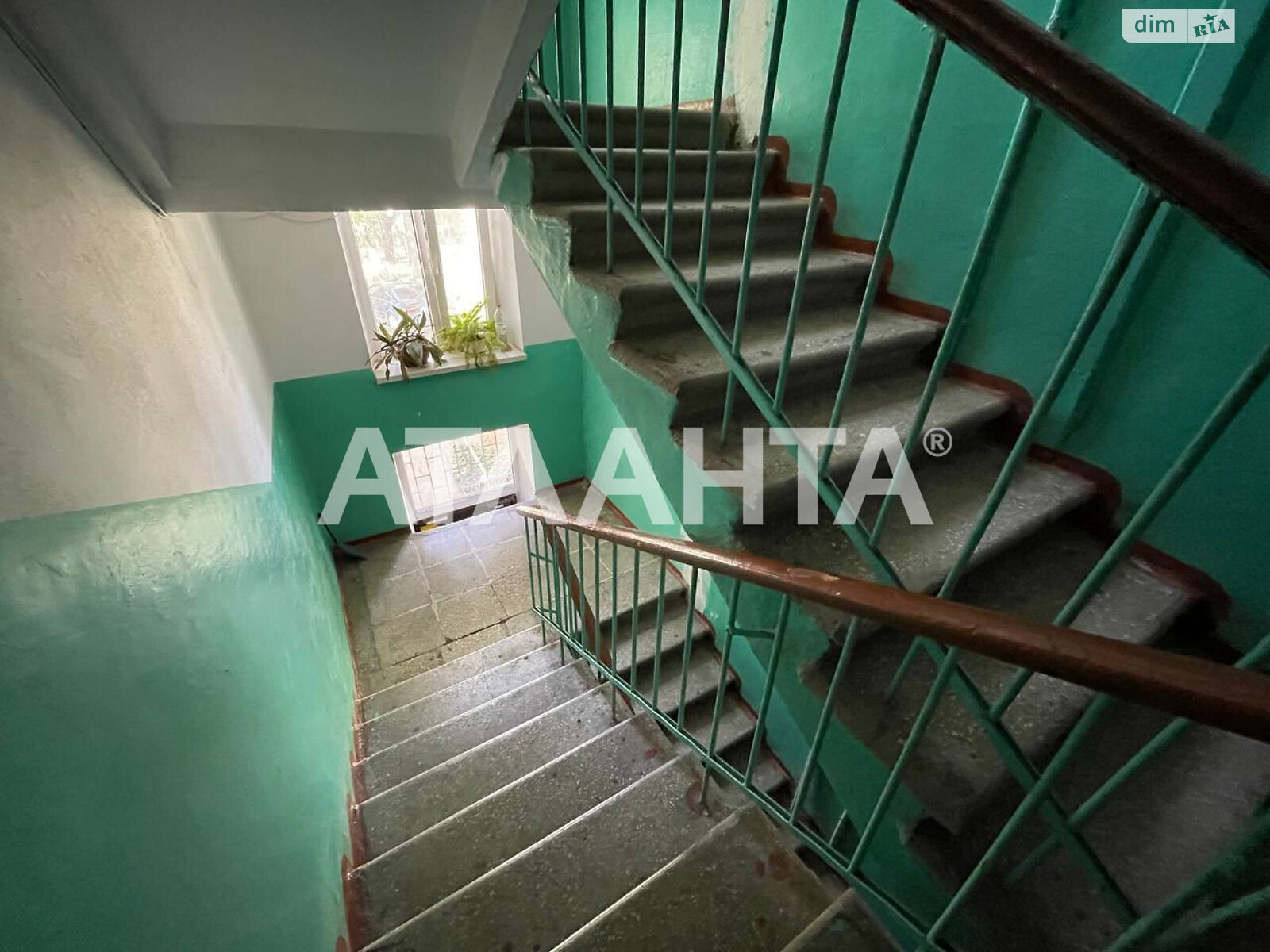 Продажа однокомнатной квартиры в Одессе, на ул. Космонавтов, район Хаджибейский фото 1 Продажа однокомнатной квартиры в Одессе, на ул. Космонавтов, район Хаджибейский фото 1