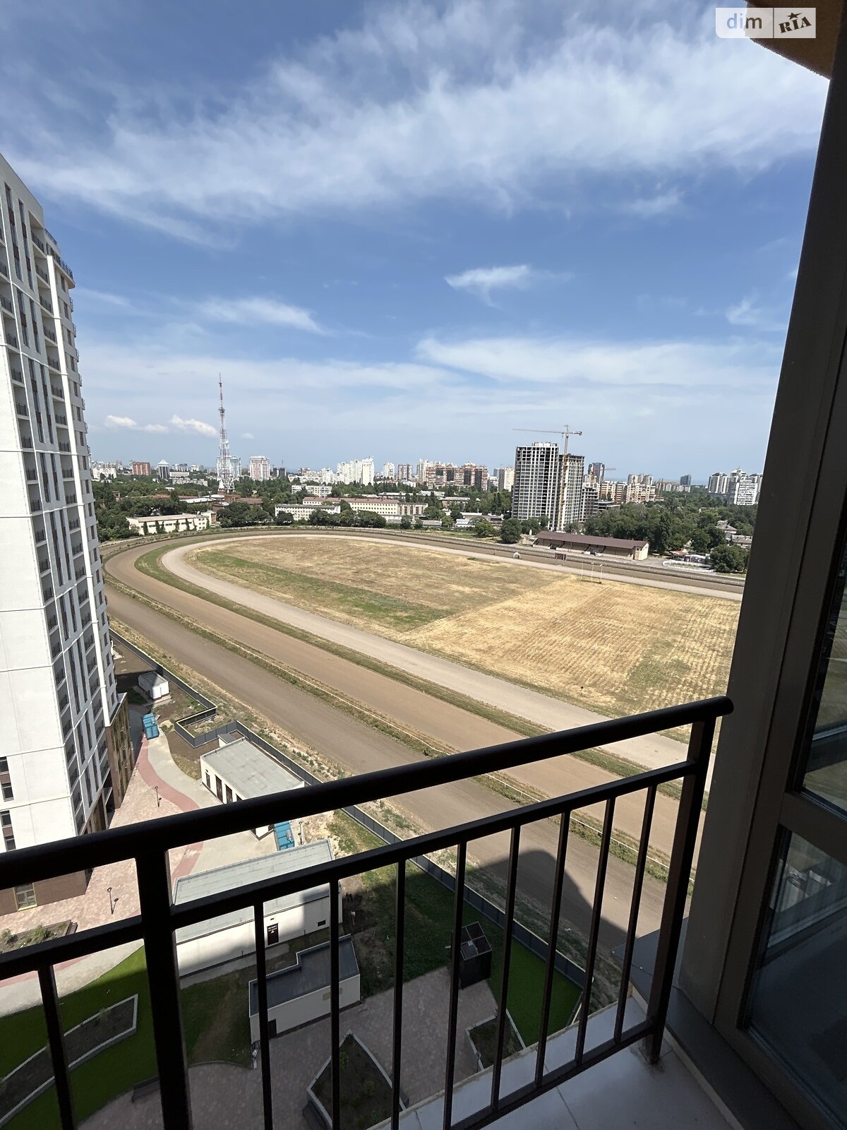 Продажа однокомнатной квартиры в Одессе, на ул. Краснова 3 корпус 63, кв. 409, район Хаджибейский фото 1 Продажа однокомнатной квартиры в Одессе, на ул. Краснова 3 корпус 63, кв. 409, район Хаджибейский фото 1