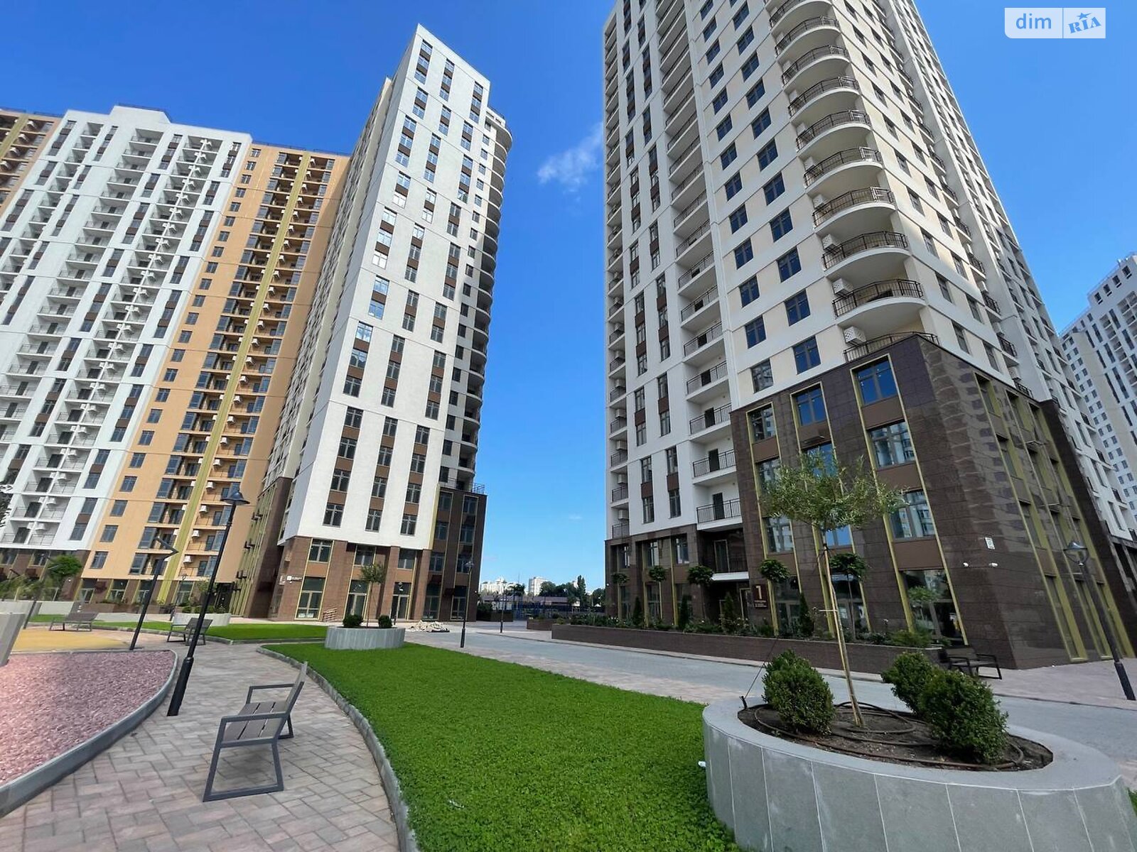 Продажа однокомнатной квартиры в Одессе, на ул. Краснова, район Хаджибейский фото 1 Продажа однокомнатной квартиры в Одессе, на ул. Краснова, район Хаджибейский фото 1