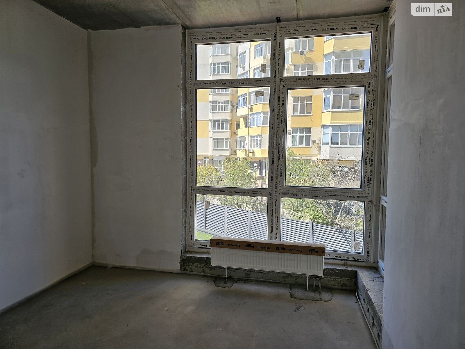 Продаж двокімнатної квартири в Одесі, на вул. Краснова, район Хаджибейський фото 1 Продаж двокімнатної квартири в Одесі, на вул. Краснова, район Хаджибейський фото 1