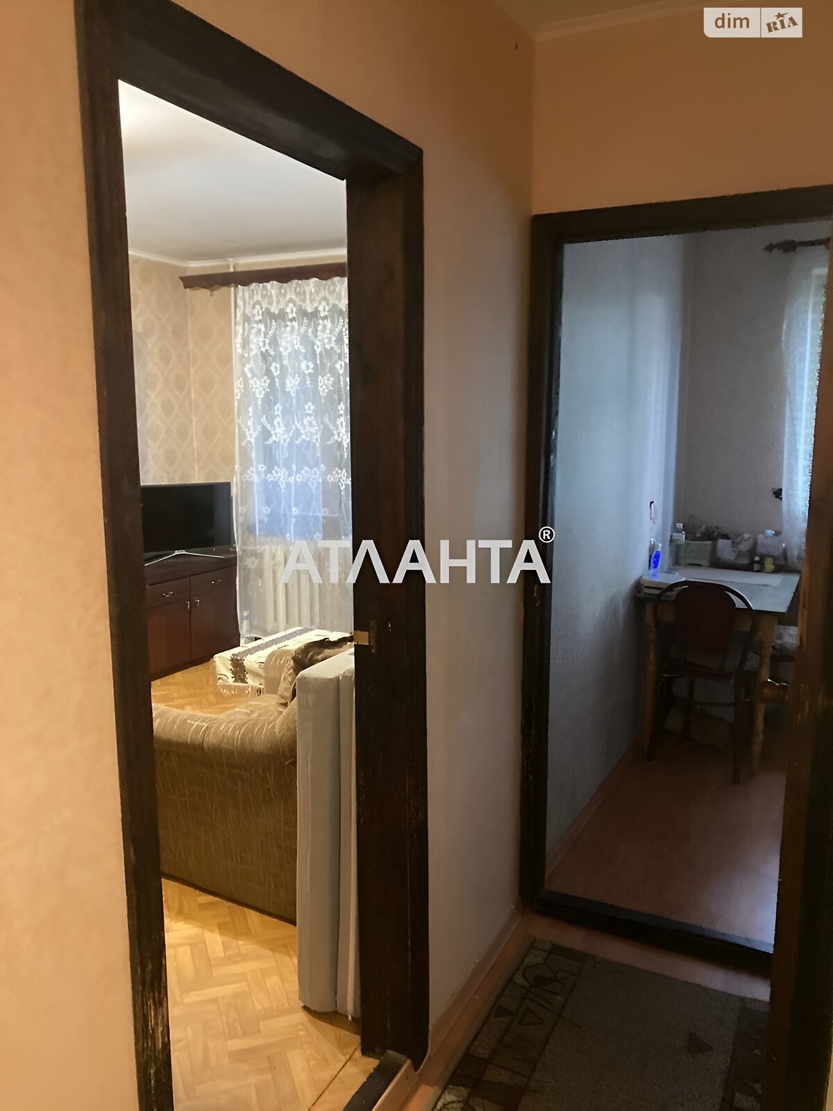 Продаж однокімнатної квартири в Одесі, на вул. Краснова, район Хаджибейський фото 1 Продаж однокімнатної квартири в Одесі, на вул. Краснова, район Хаджибейський фото 1