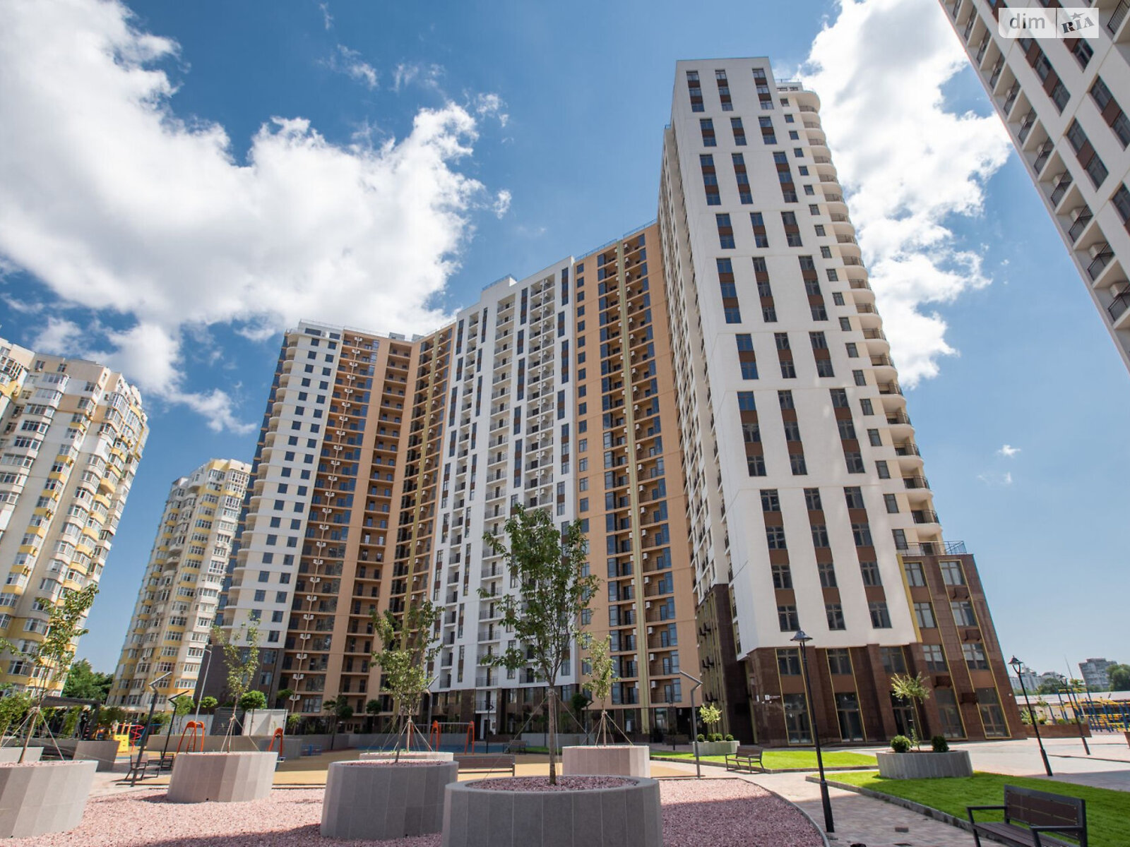Продажа однокомнатной квартиры в Одессе, на ул. Краснова, район Хаджибейский фото 1 Продажа однокомнатной квартиры в Одессе, на ул. Краснова, район Хаджибейский фото 1