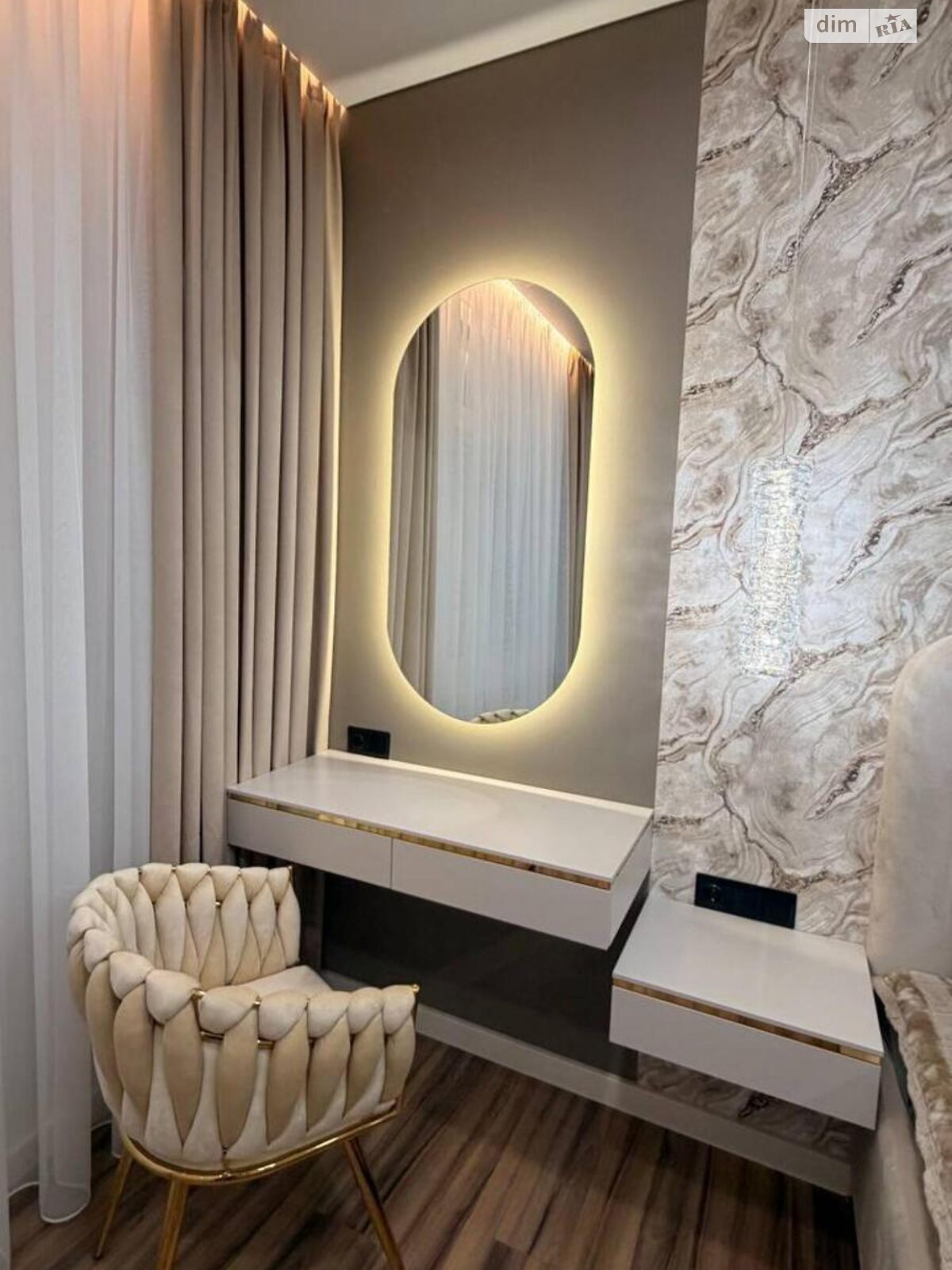 Продажа двухкомнатной квартиры в Одессе, на ул. Краснова, район Хаджибейский фото 1 Продажа двухкомнатной квартиры в Одессе, на ул. Краснова, район Хаджибейский фото 1