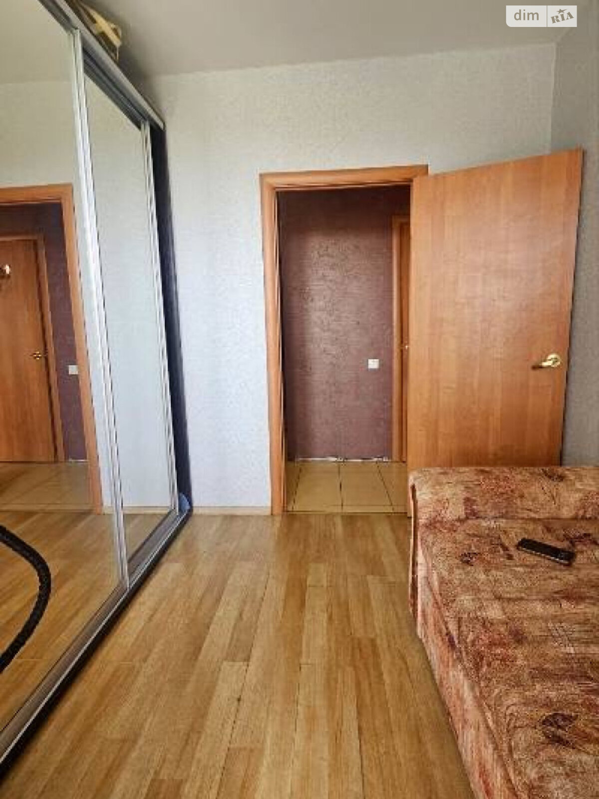 Продажа двухкомнатной квартиры в Одессе, на ул. Торговая, район Хаджибейский фото 1 Продажа двухкомнатной квартиры в Одессе, на ул. Торговая, район Хаджибейский фото 1