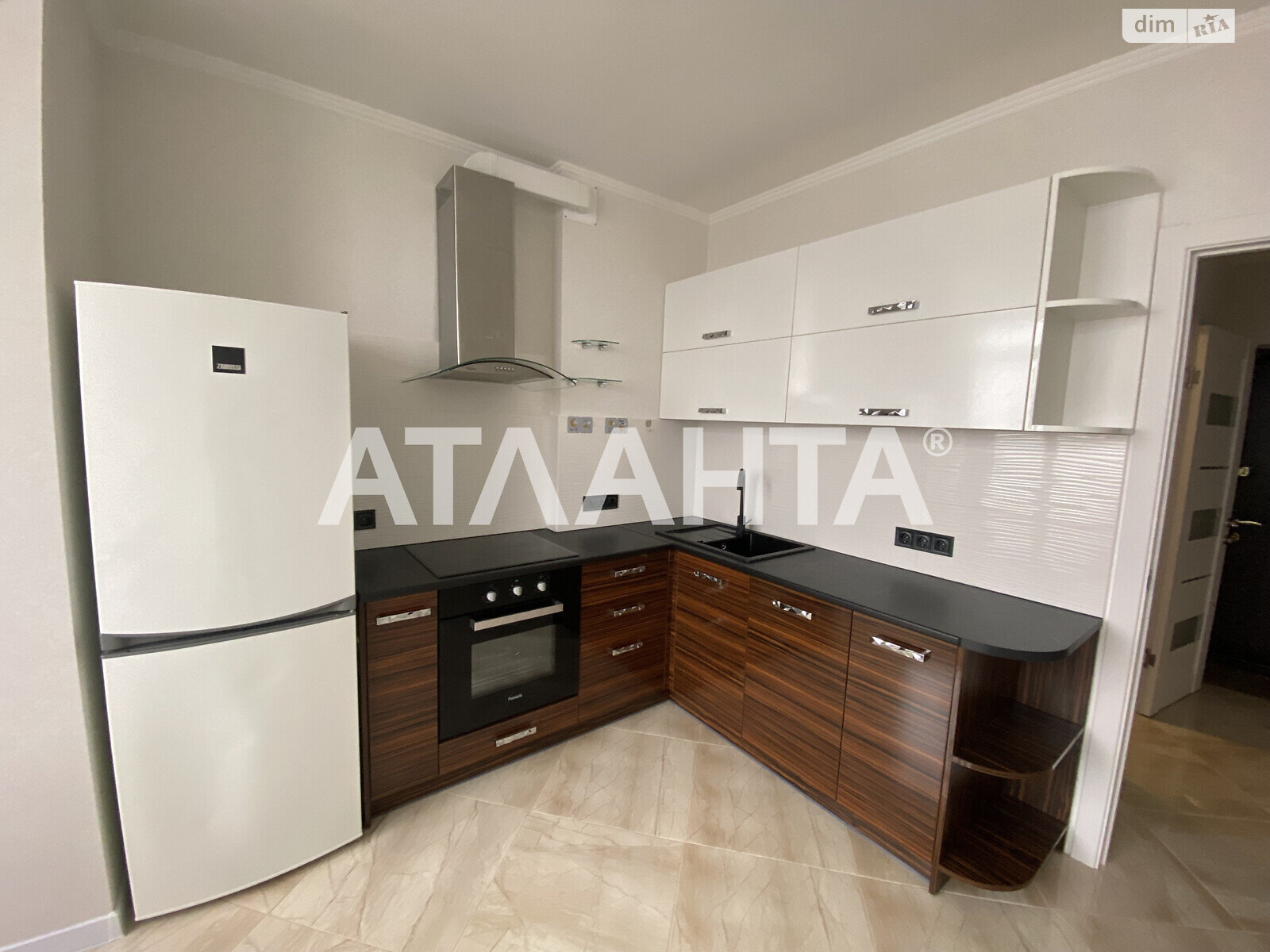Продаж двокімнатної квартири в Одесі, на вул. Якова Бреуса 63/1, район Хаджибейський фото 1 Продаж двокімнатної квартири в Одесі, на вул. Якова Бреуса 63/1, район Хаджибейський фото 1