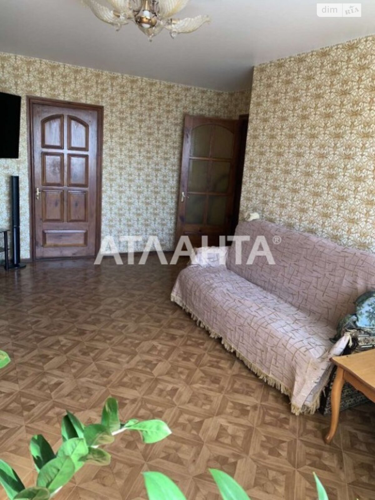 Продажа четырехкомнатной квартиры в Одессе, на ул. Маршала Малиновского, район Хаджибейский фото 1