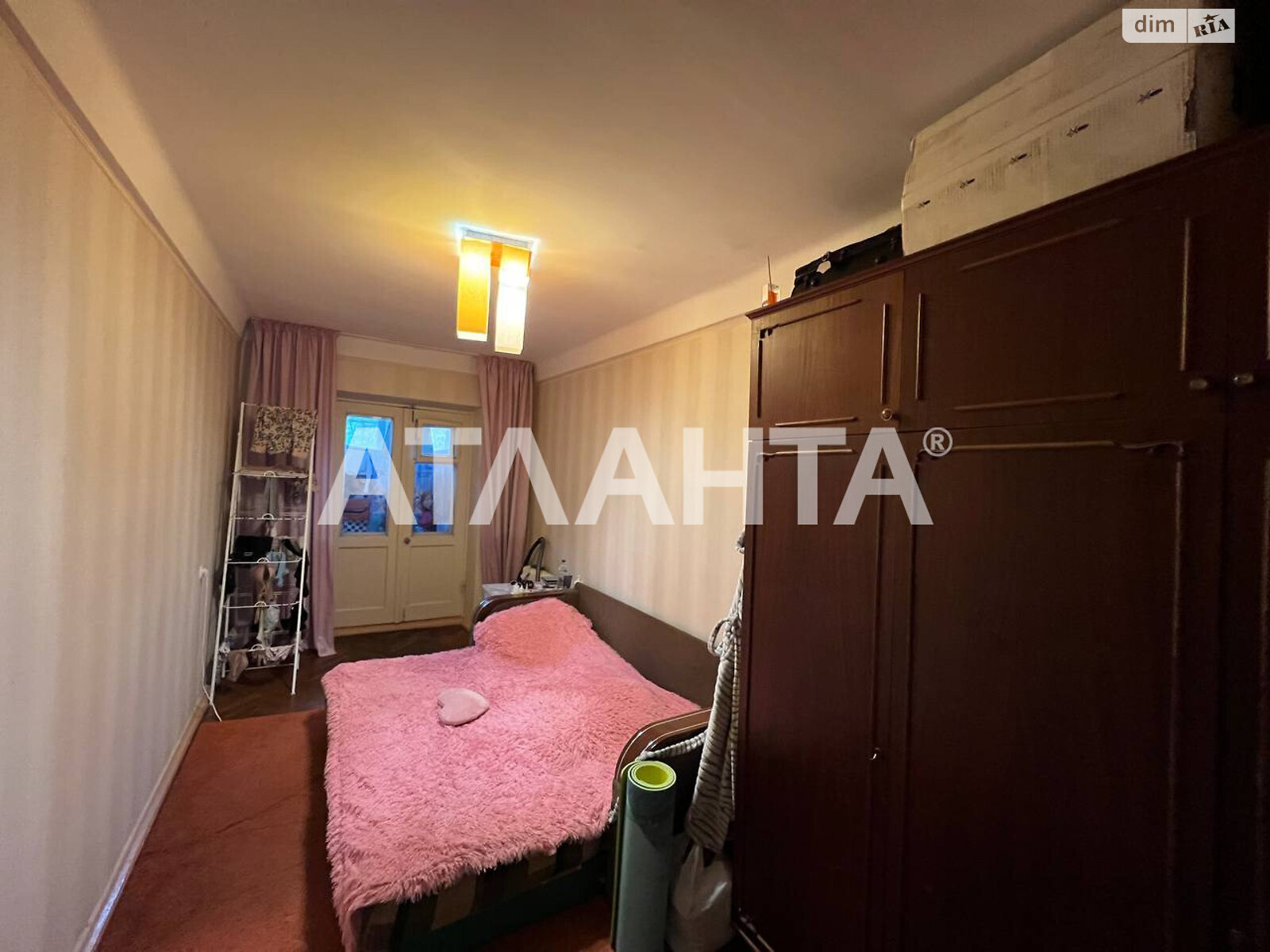 Продажа трехкомнатной квартиры в Одессе, на ул. Алексея Вадатурского, район Хаджибейский фото 1