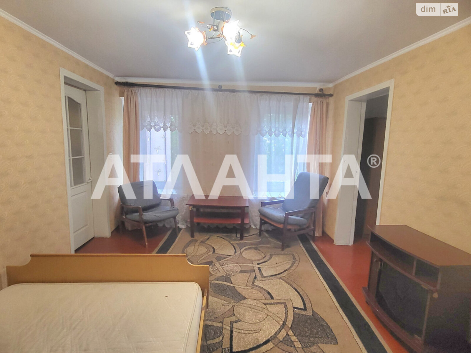 Продаж двокімнатної квартири в Одесі, на вул. Сєрова, район Хаджибейський фото 1 Продаж двокімнатної квартири в Одесі, на вул. Сєрова, район Хаджибейський фото 1
