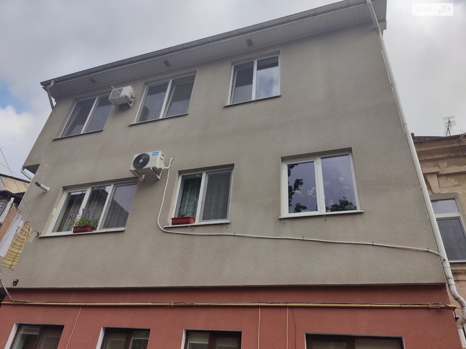 Продаж п`ятикімнатної квартири в Одесі, на вул. Мечникова, район Хаджибейський фото 1 Продаж п`ятикімнатної квартири в Одесі, на вул. Мечникова, район Хаджибейський фото 1