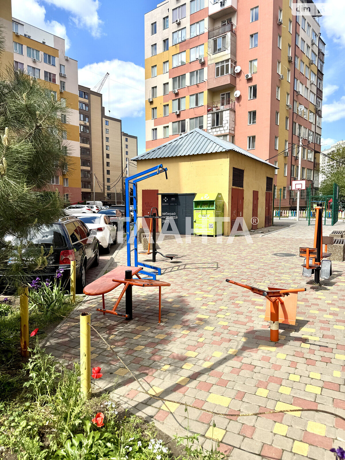 Продажа двухкомнатной квартиры в Одессе, на ул. Михаила Грушевского, район Хаджибейский фото 1 Продажа двухкомнатной квартиры в Одессе, на ул. Михаила Грушевского, район Хаджибейский фото 1