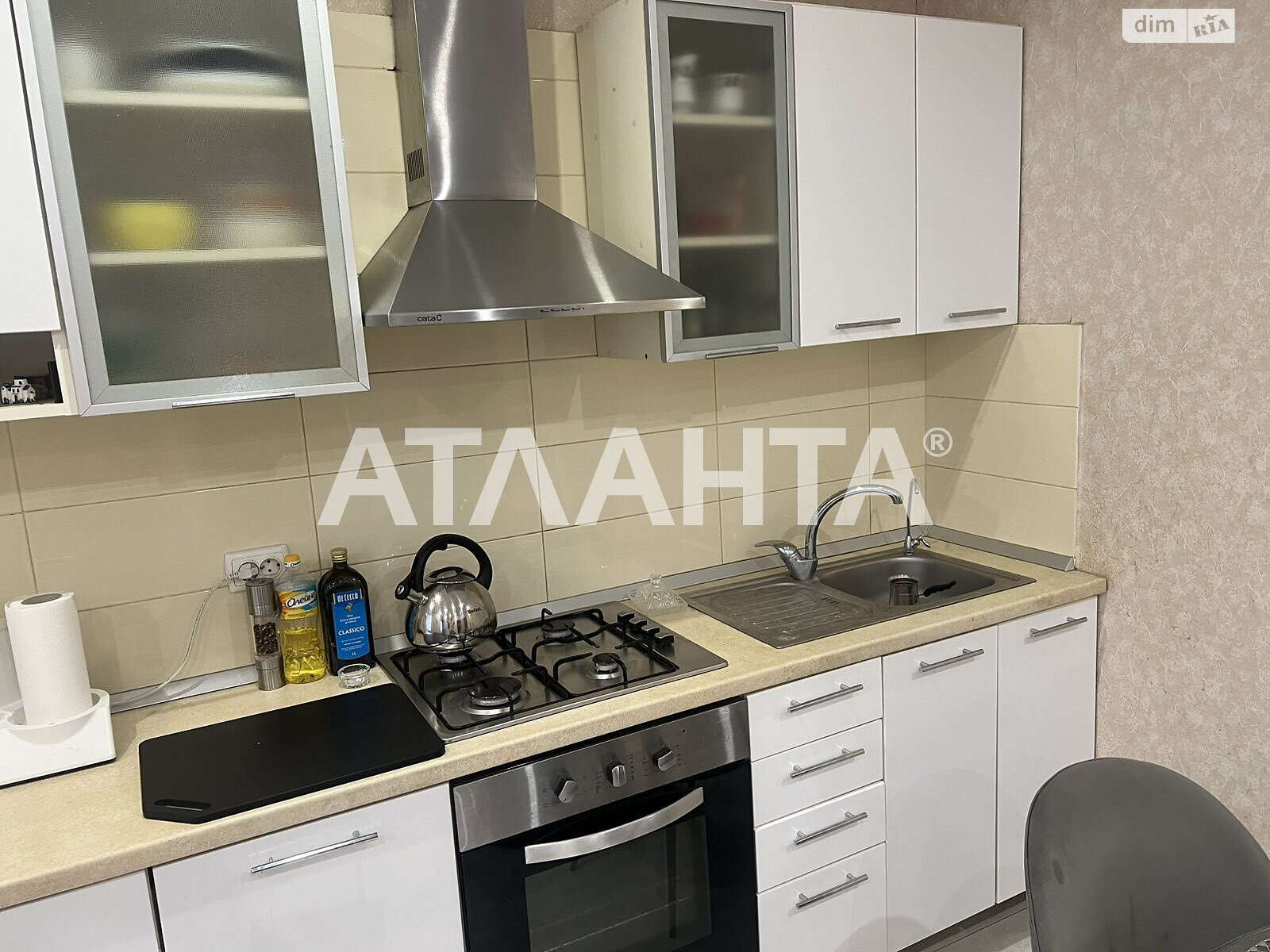 Продаж однокімнатної квартири в Одесі, на вул. Михайла Грушевського, район Хаджибейський фото 1 Продаж однокімнатної квартири в Одесі, на вул. Михайла Грушевського, район Хаджибейський фото 1