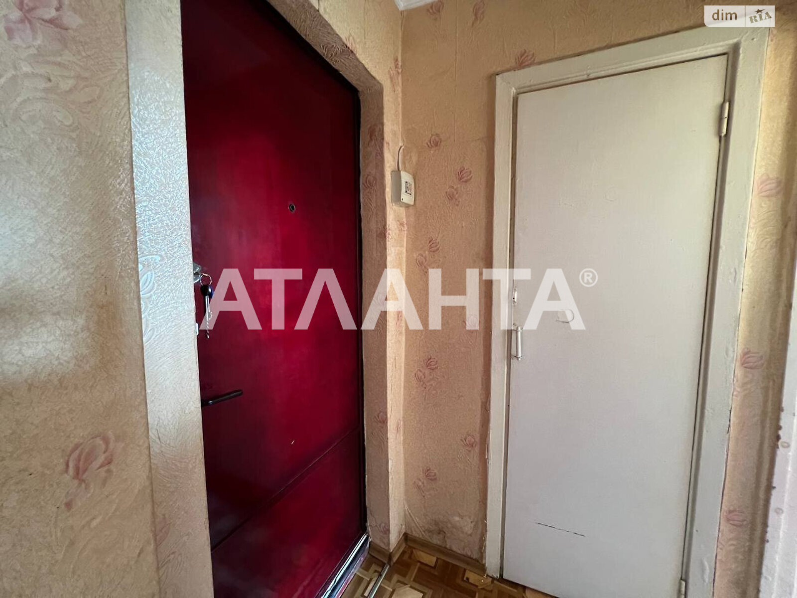 Продаж однокімнатної квартири в Одесі, на вул. Мельницька, район Хаджибейський фото 1 Продаж однокімнатної квартири в Одесі, на вул. Мельницька, район Хаджибейський фото 1