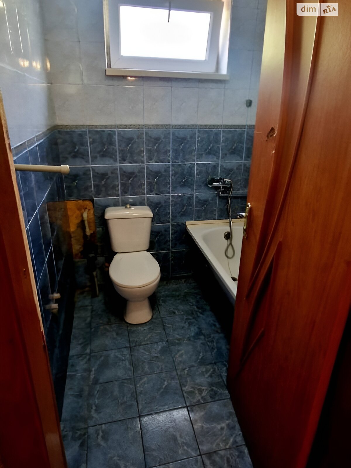 Продаж двокімнатної квартири в Одесі, на 3-й пров. Моторний, район Хаджибейський фото 1 Продаж двокімнатної квартири в Одесі, на 3-й пров. Моторний, район Хаджибейський фото 1