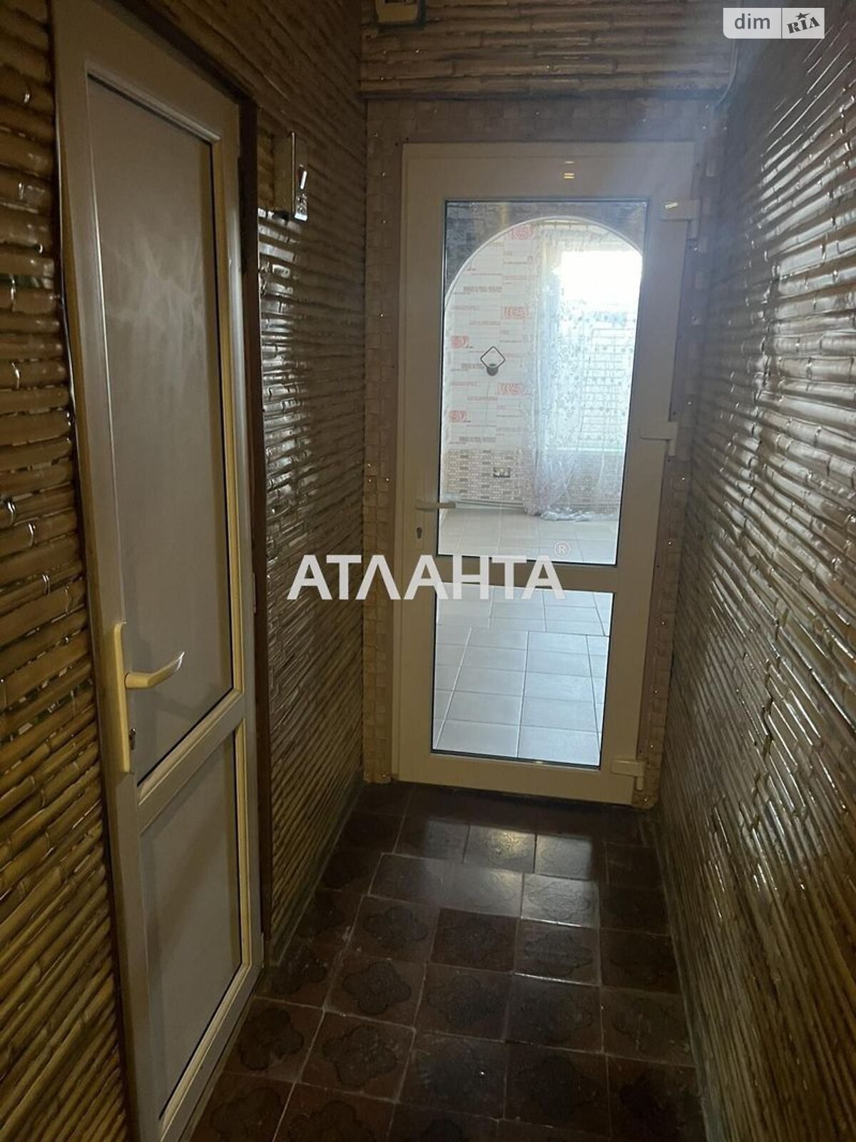 Продажа двухкомнатной квартиры в Одессе, на ул. Косяченко Алексея, район Хаджибейский фото 1