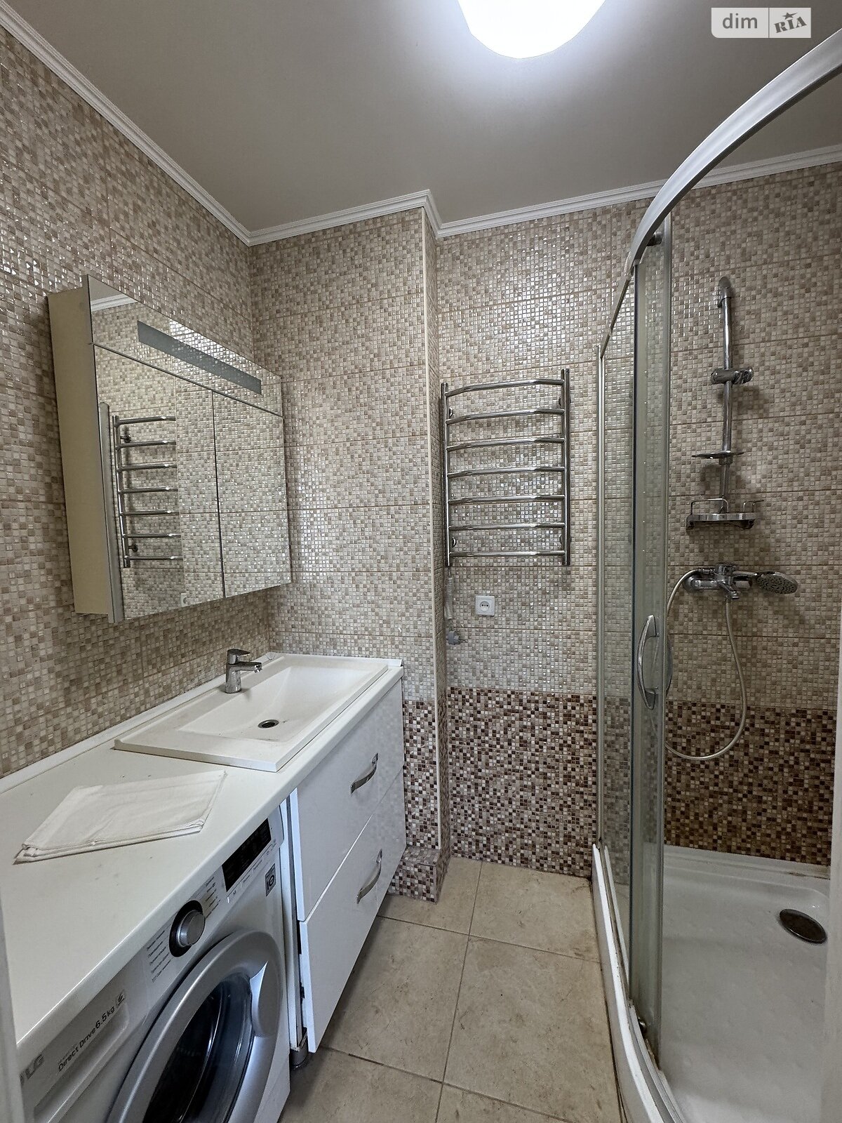 Продаж чотирикімнатної квартири в Одесі, на вул. Середня 24 корпус 4, район Хаджибейський фото 1 Продаж чотирикімнатної квартири в Одесі, на вул. Середня 24 корпус 4, район Хаджибейський фото 1