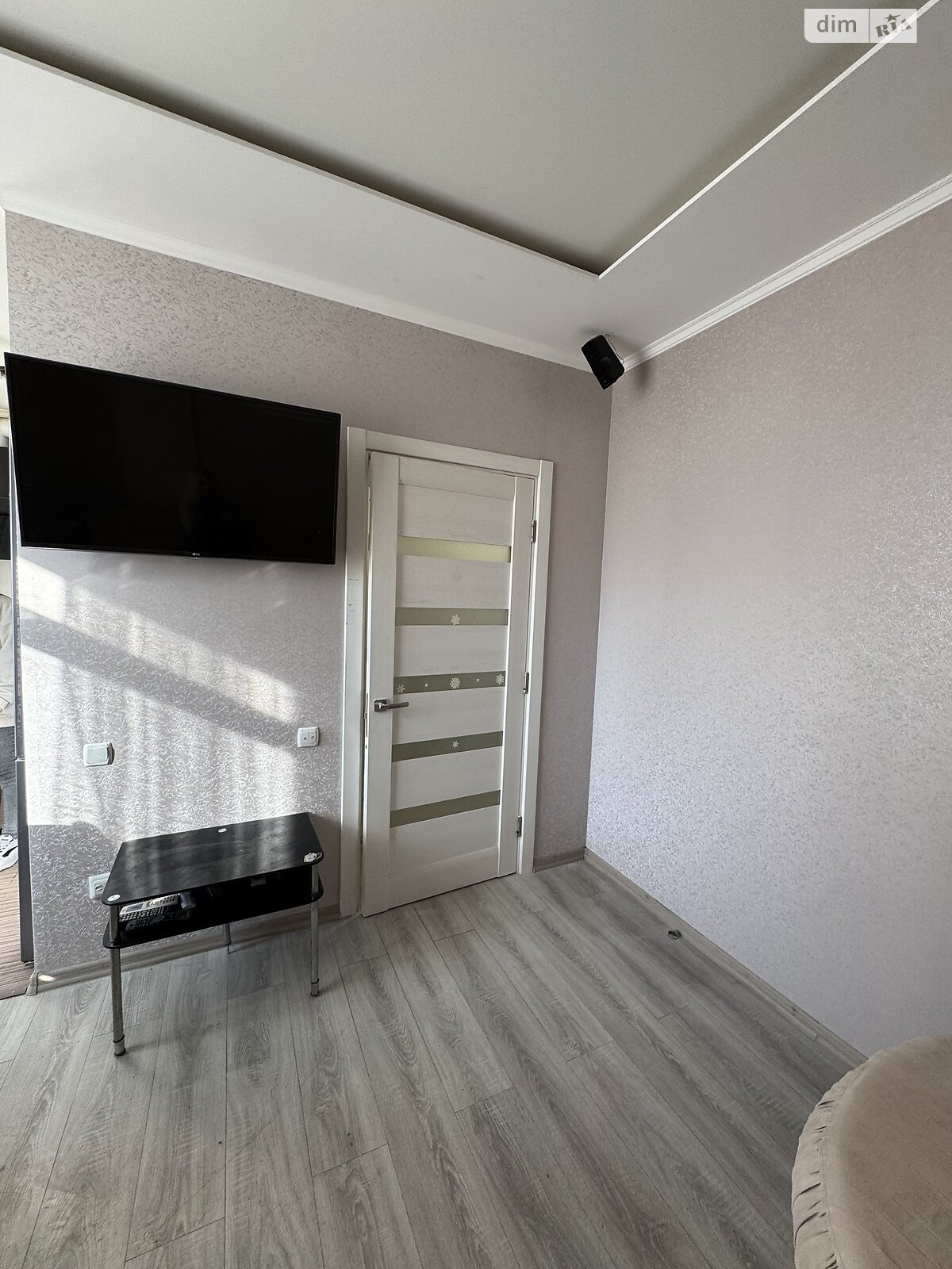 Продаж чотирикімнатної квартири в Одесі, на вул. Середня 24 корпус 4, район Хаджибейський фото 1 Продаж чотирикімнатної квартири в Одесі, на вул. Середня 24 корпус 4, район Хаджибейський фото 1